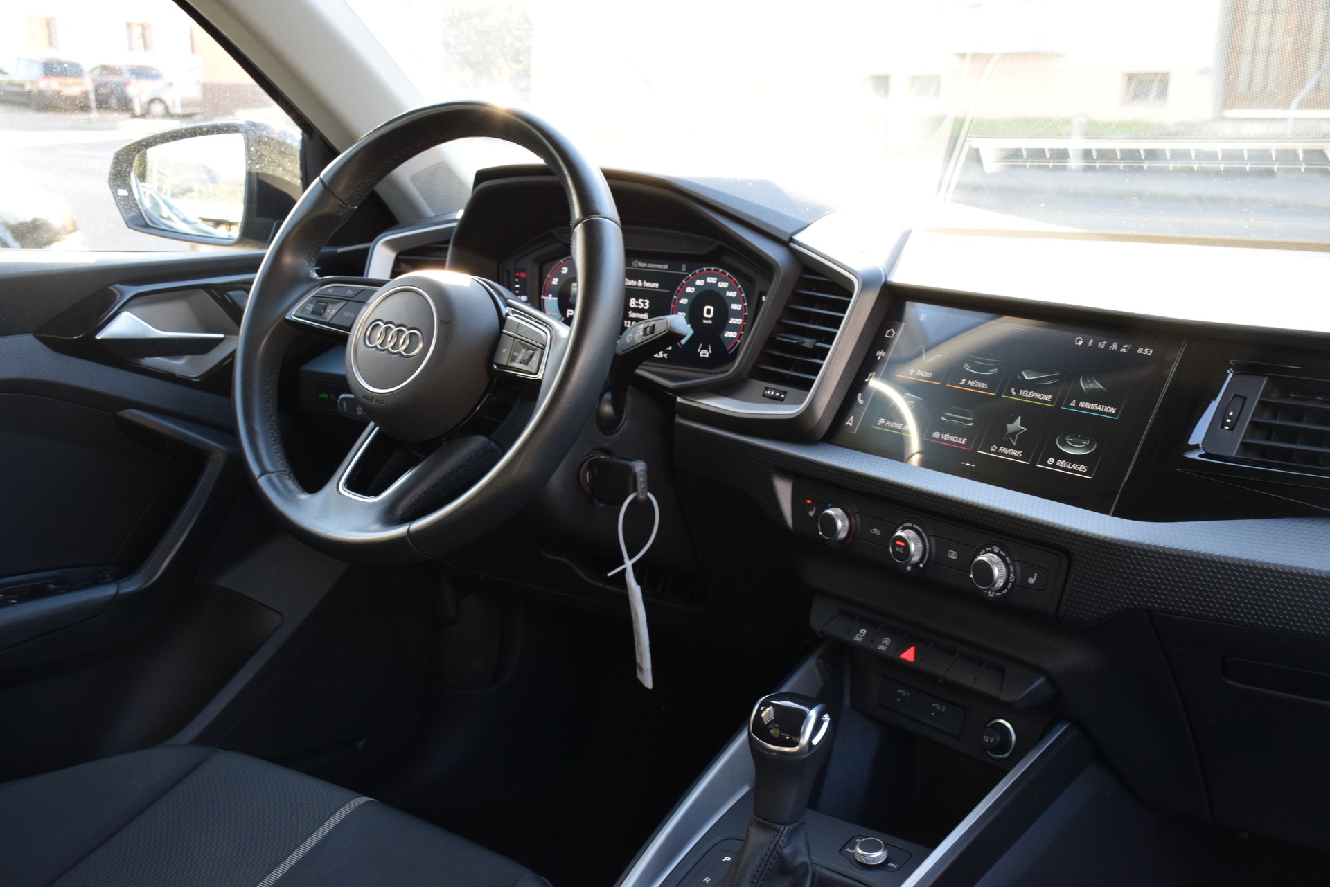AUDI A1 Sportback 30 TFSI S Line Attraction S-tronic-image-13