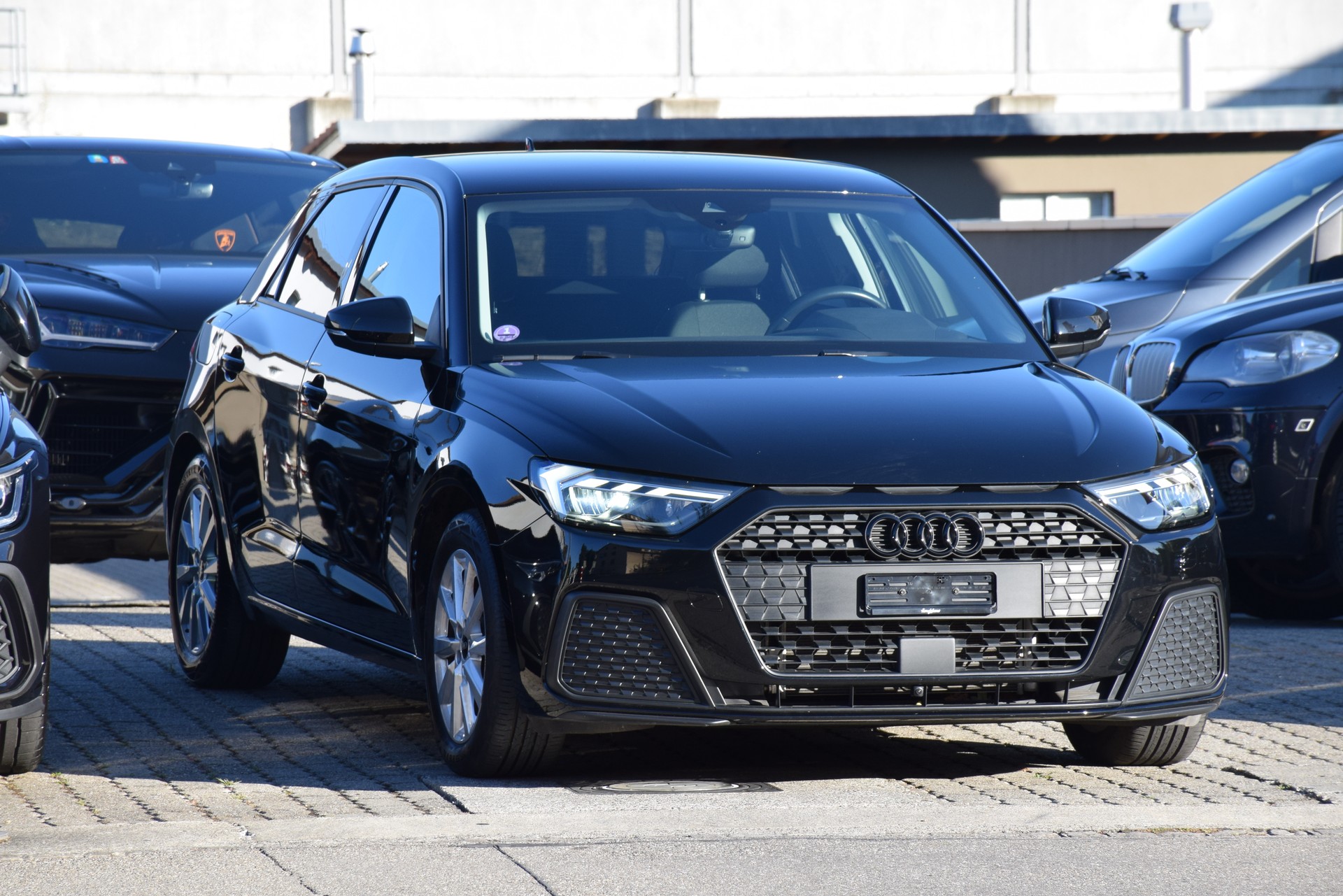 AUDI A1 Sportback 30 TFSI S Line Attraction S-tronic-image-5
