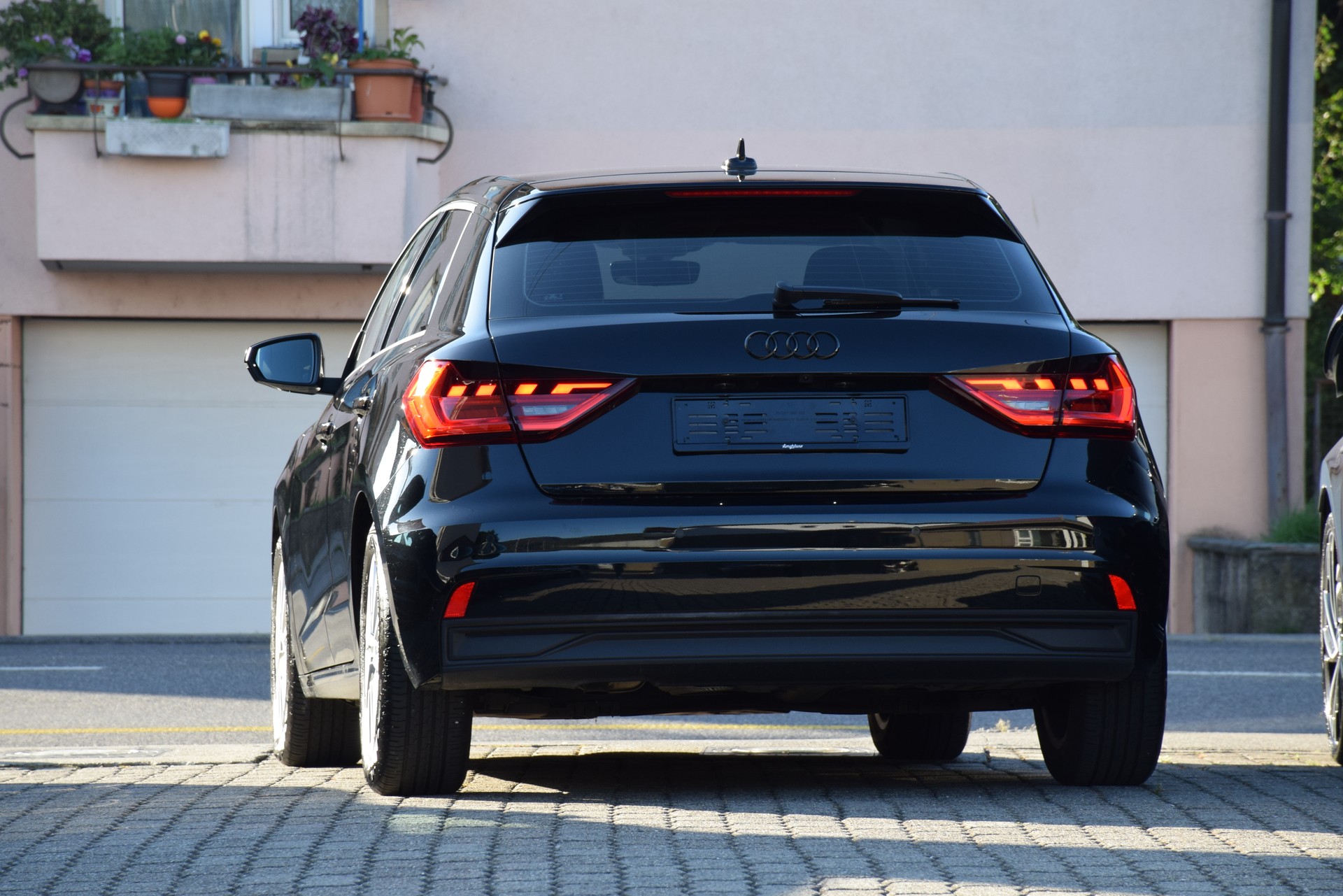 AUDI A1 Sportback 30 TFSI S Line Attraction S-tronic-image-8