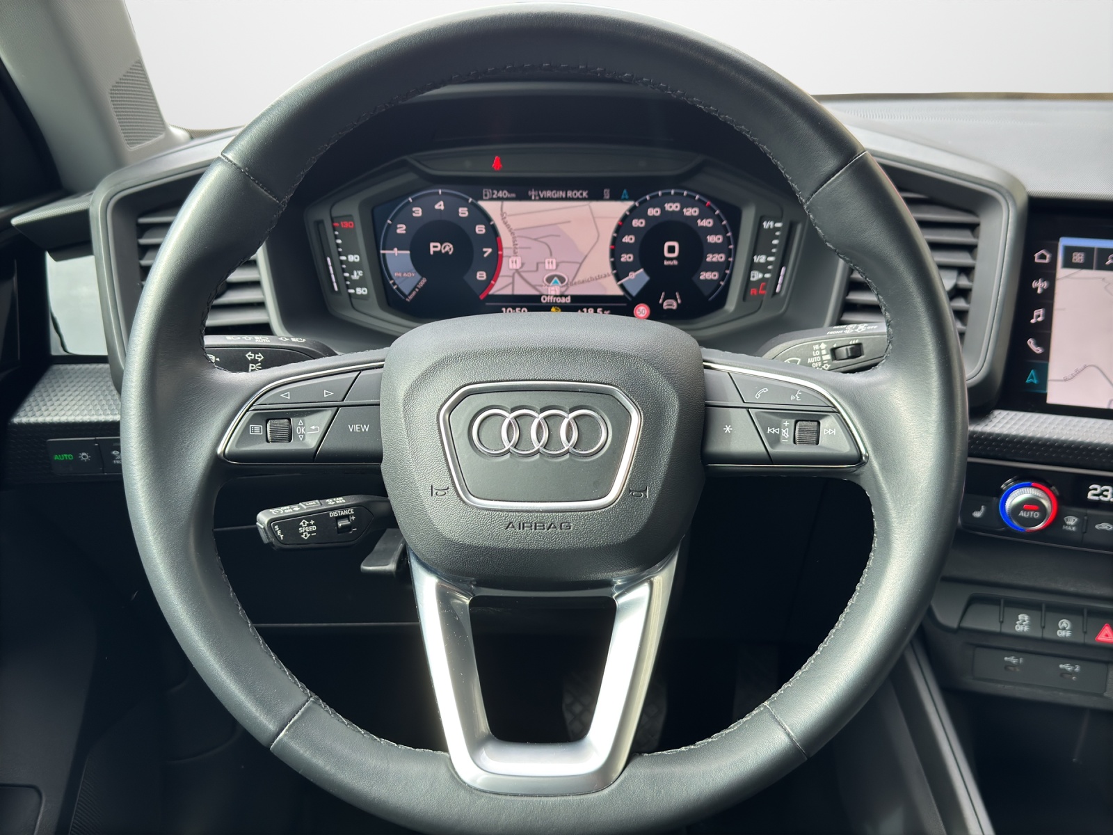 AUDI A1 Sportback 1.0 30 TFSI Attraction S-Tronic-image-10