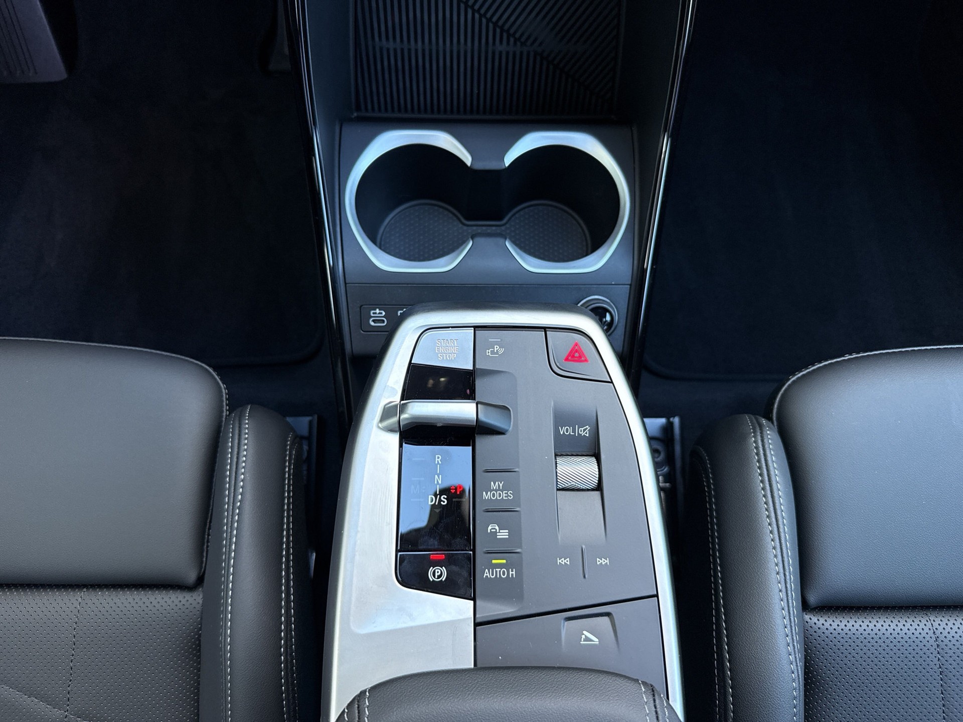 BMW X1 sDrive 18i M Sport-image-12