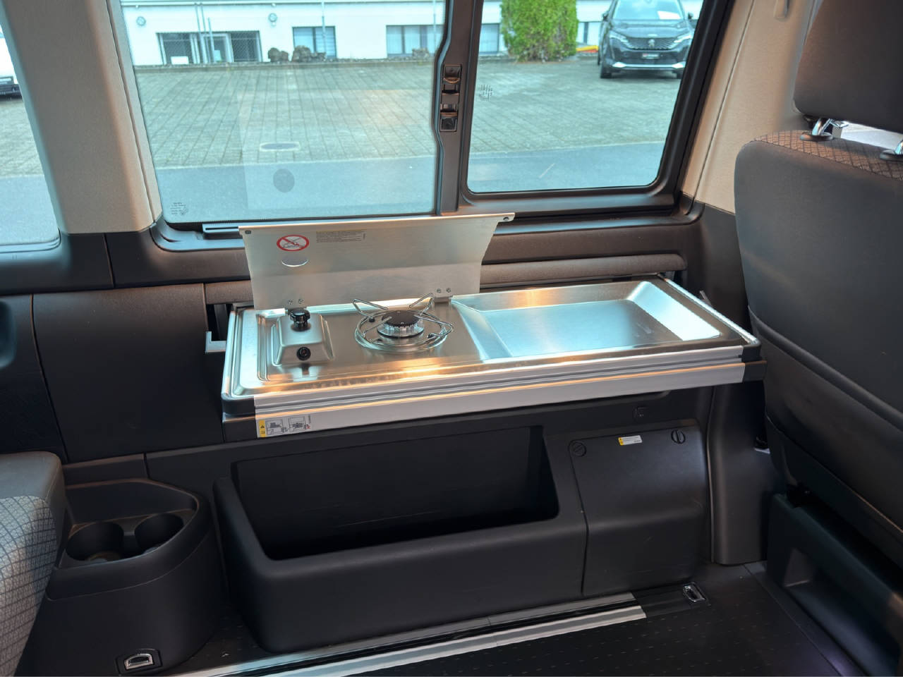VW T6.1 California 3000 2.0 TDI 150 Beach DSG-image-13