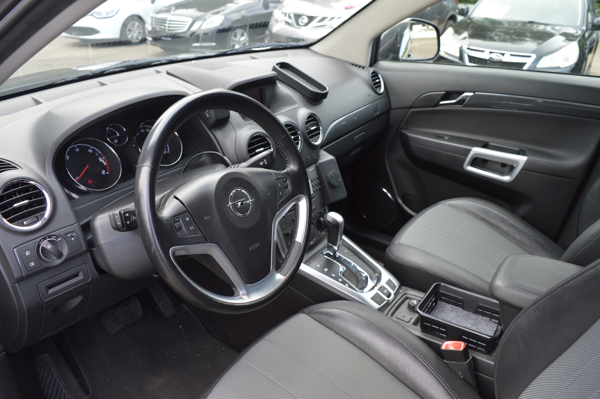 OPEL ANTARA-image-8