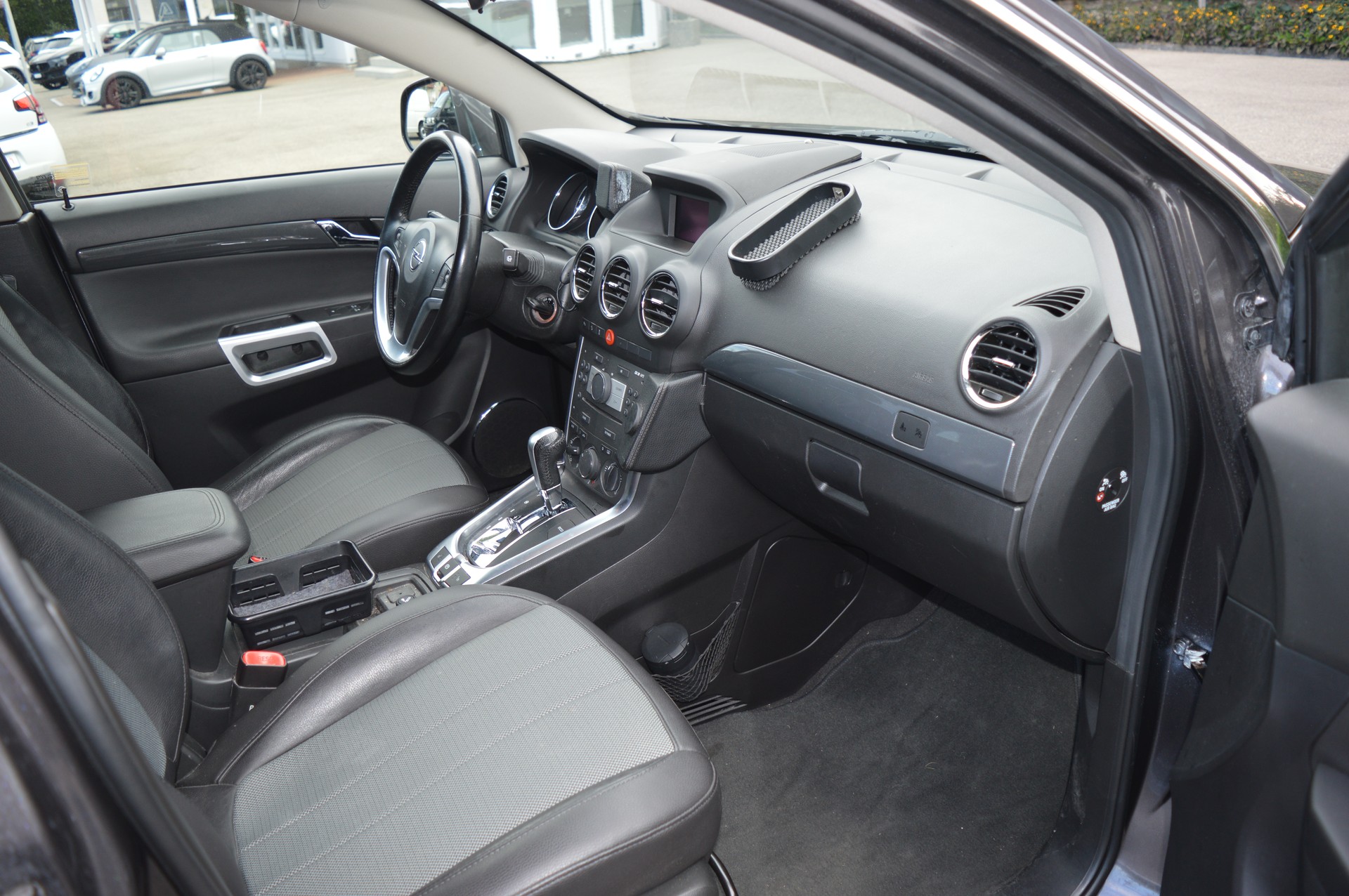 OPEL ANTARA-image-14