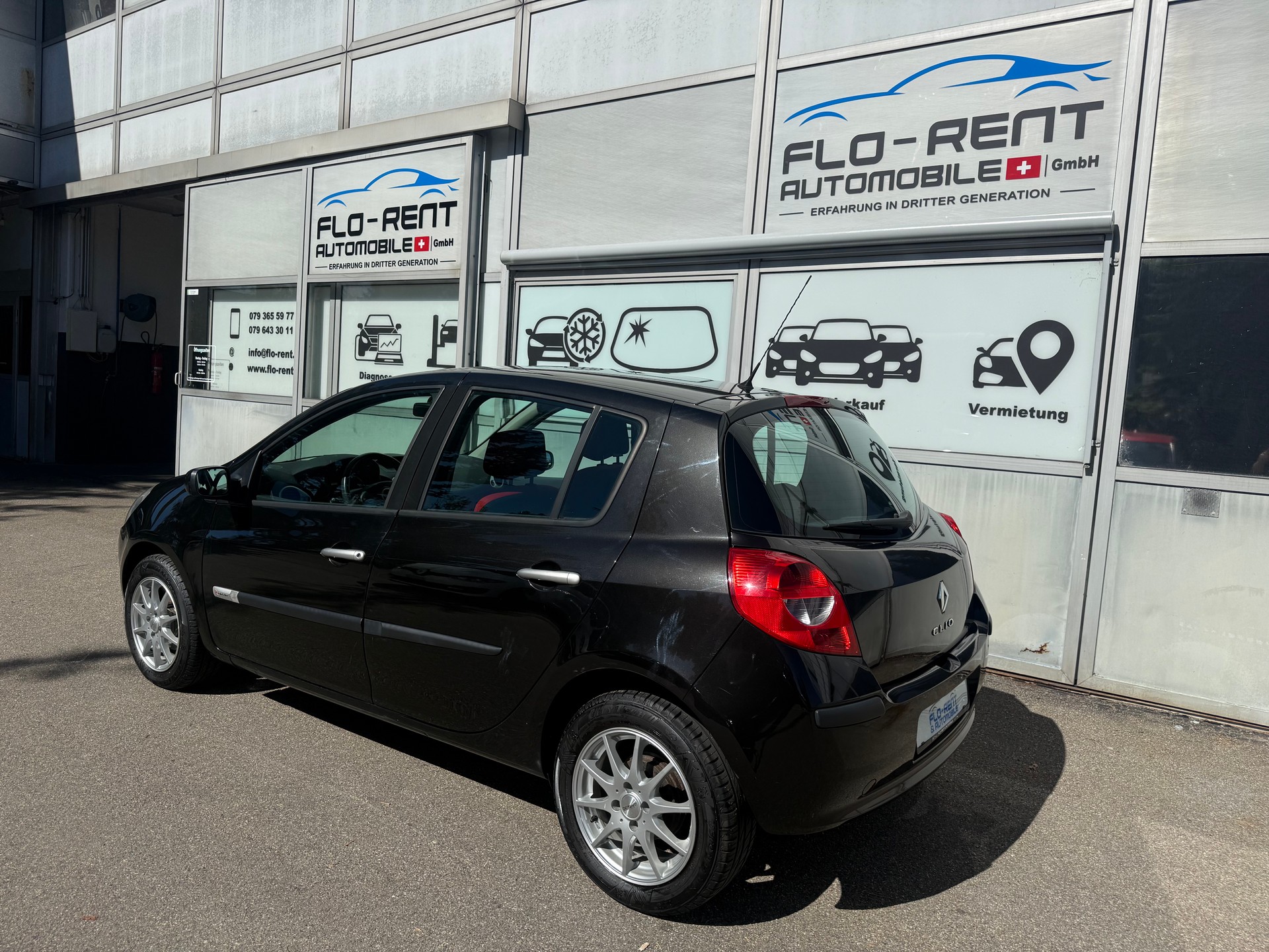 RENAULT Clio 1.2 16V Turbo Rip Curl-image-2