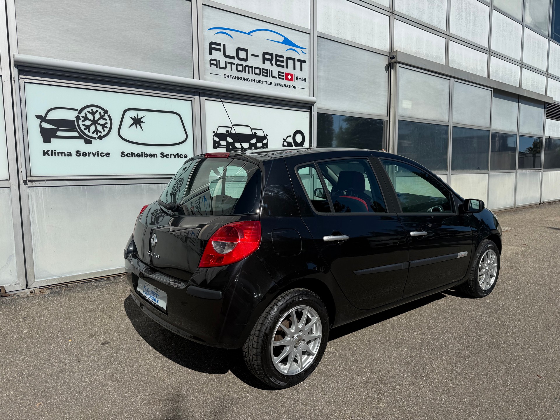 RENAULT Clio 1.2 16V Turbo Rip Curl-image-5