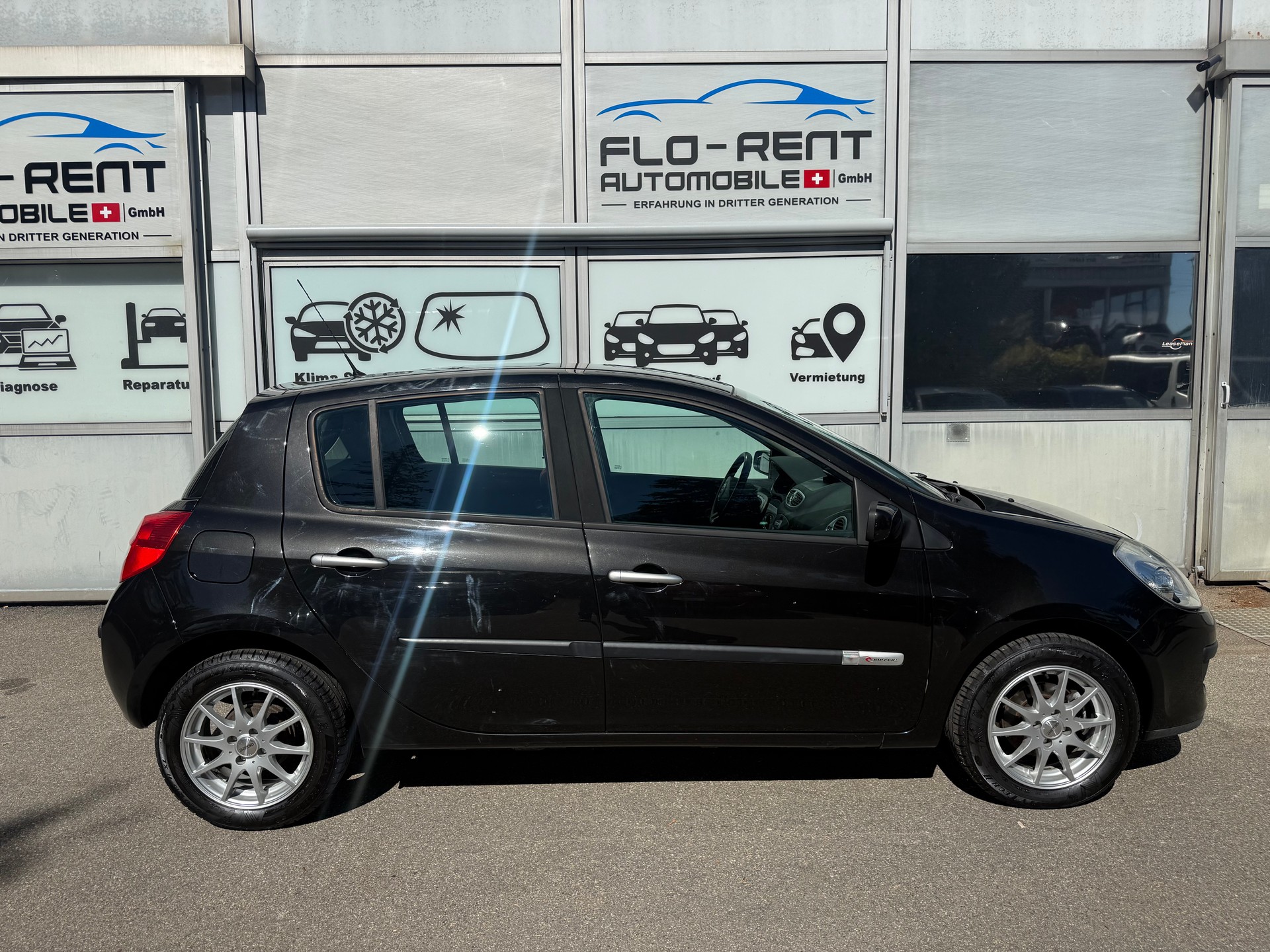 RENAULT Clio 1.2 16V Turbo Rip Curl-image-6