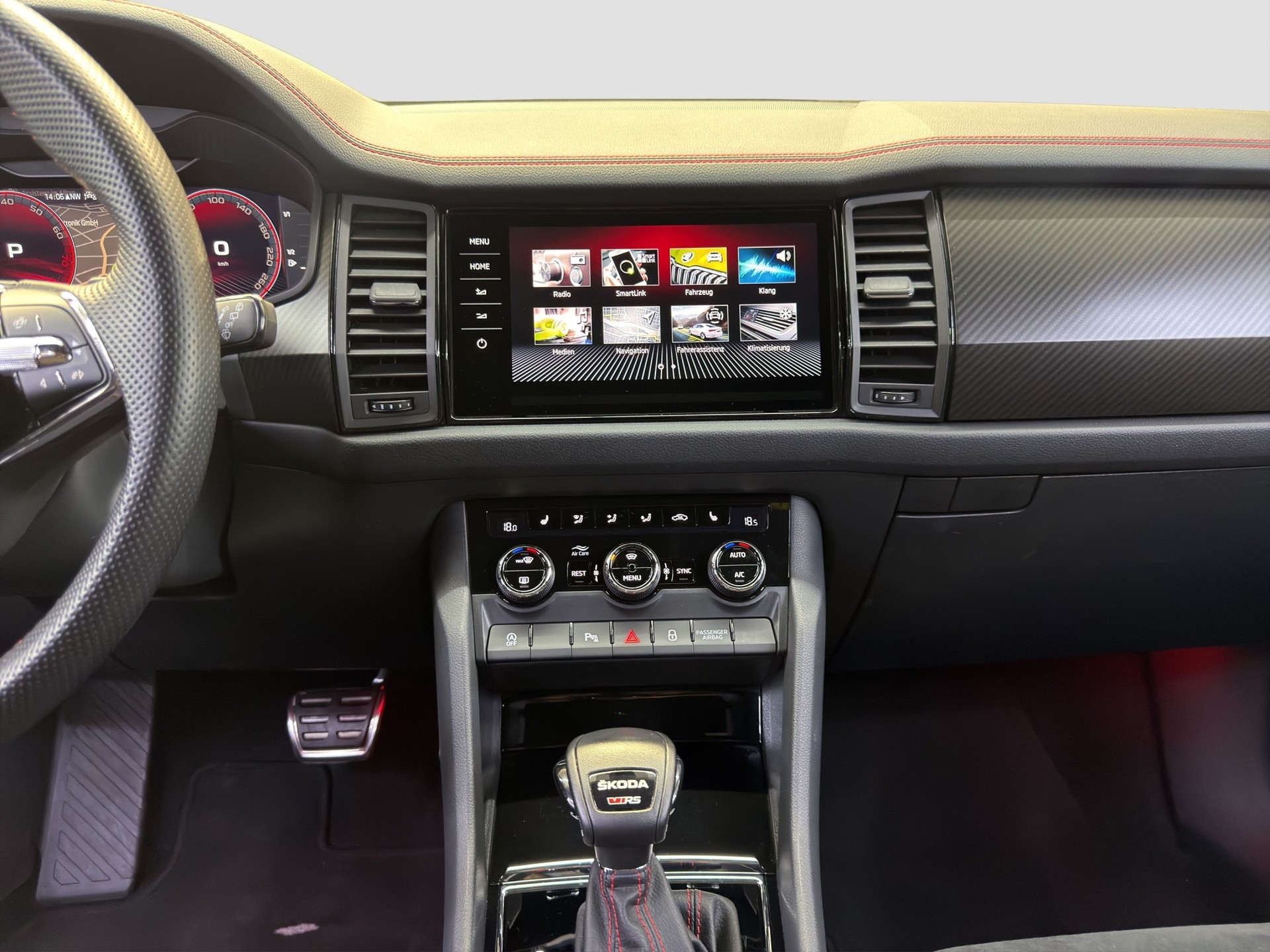 SKODA Kodiaq 2.0 TSI 4x4 RS-image-7