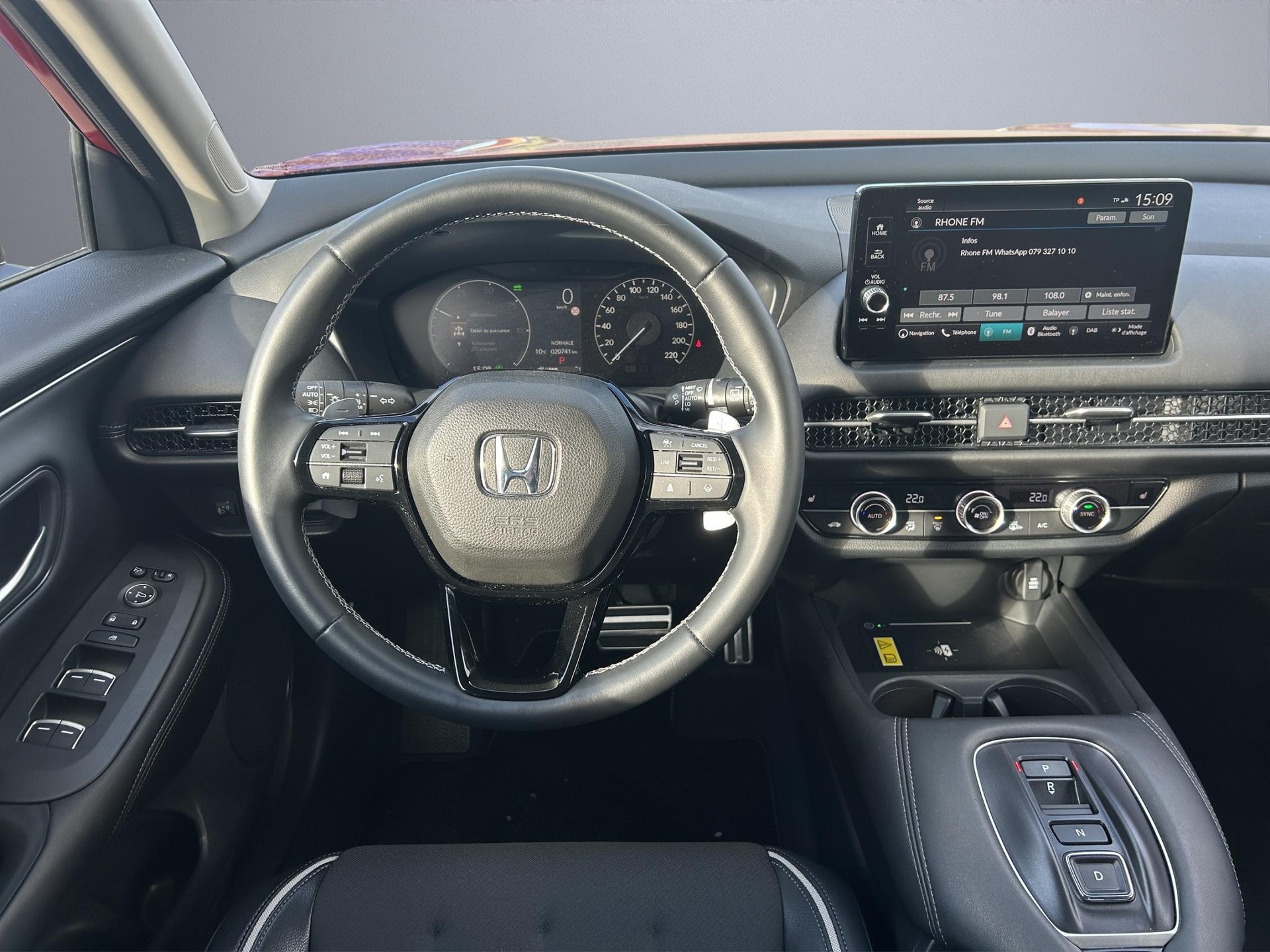 HONDA ZR-V 2.0 i-MMD Sport-image-11