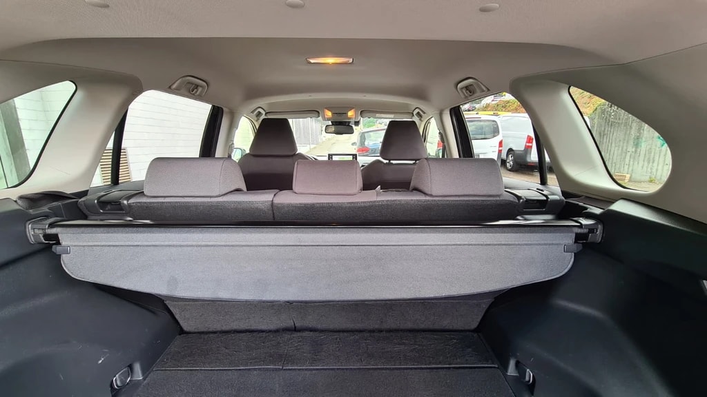TOYOTA RAV-4 2.5 HSD Trend e-CVT 4WD ** 222 PS ** Modell 2020 ** GR-Navi ** RF-Kamera ** Sitzheizung ** Tempomat ** Frisch Ab MFK **-image-17