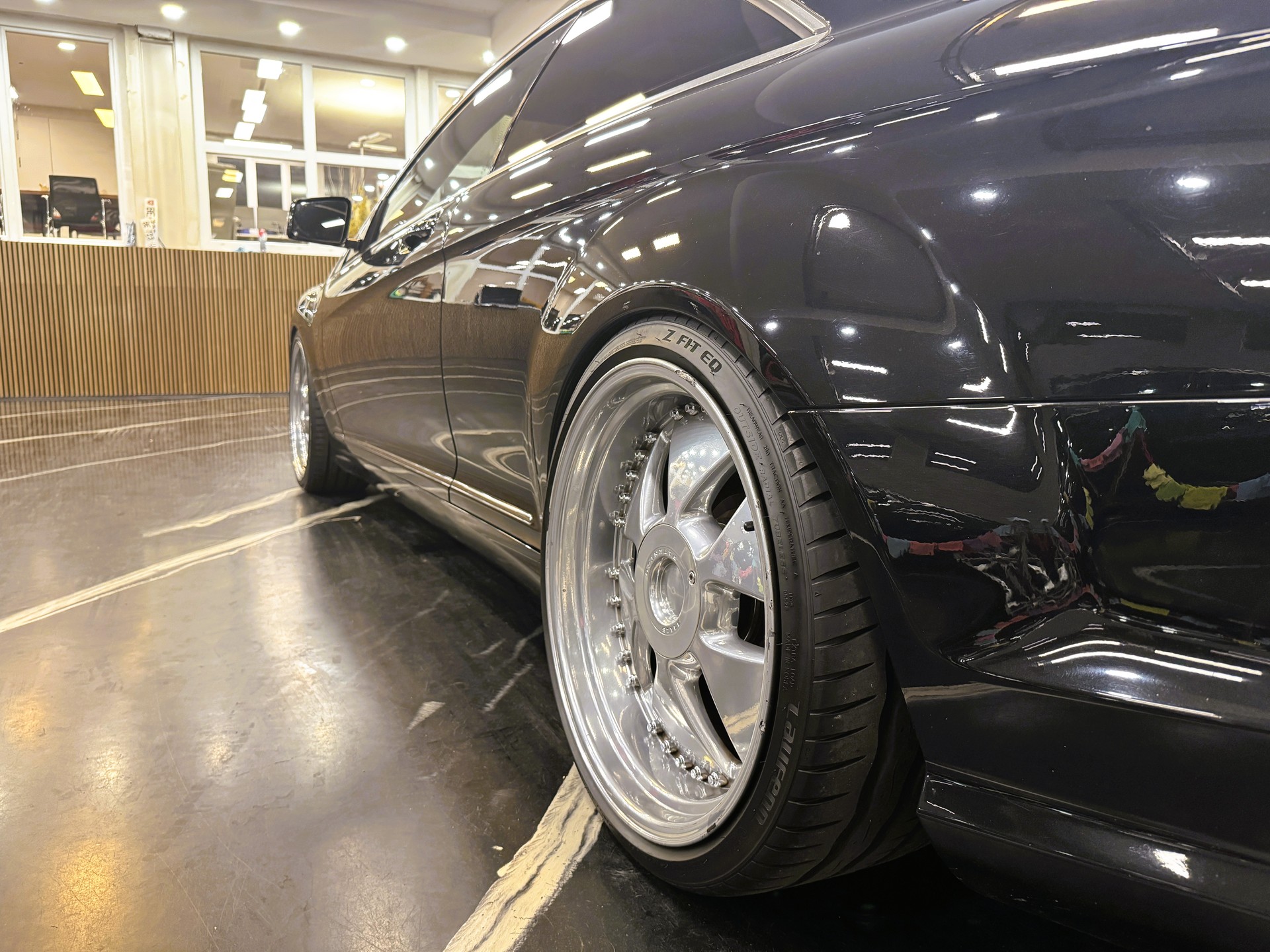 MERCEDES-BENZ CL 500 4Matic 7G-Tronic-image-4