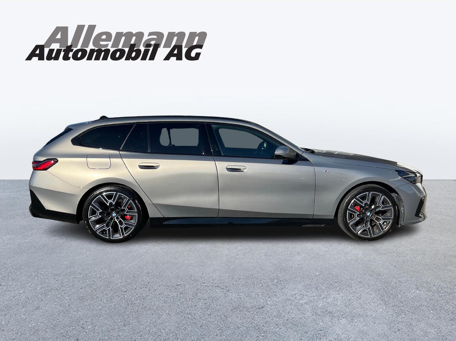 BMW 540d xDrive Touring-image-6