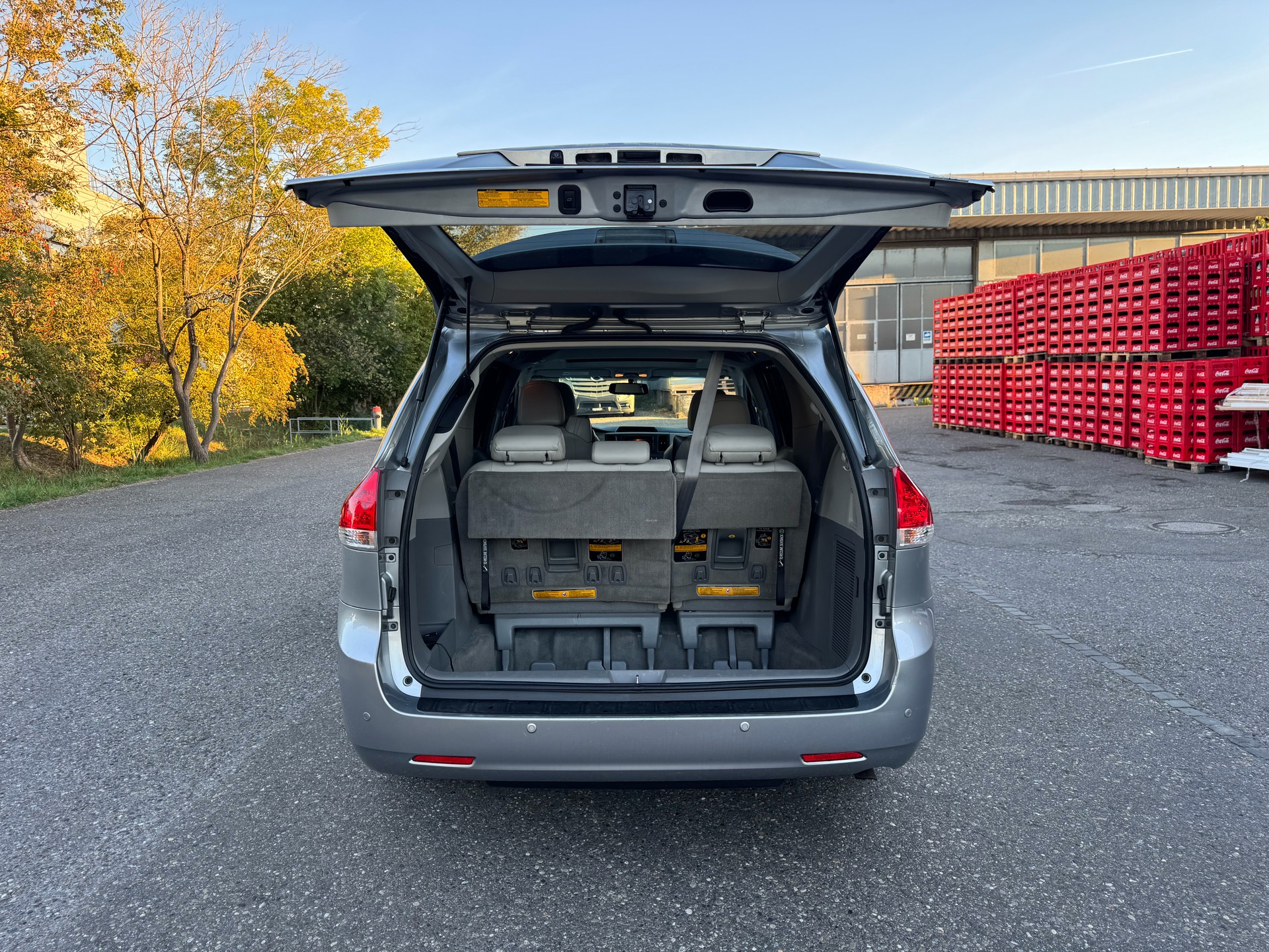 TOYOTA Sienna 3.5 A 4WD-image-6