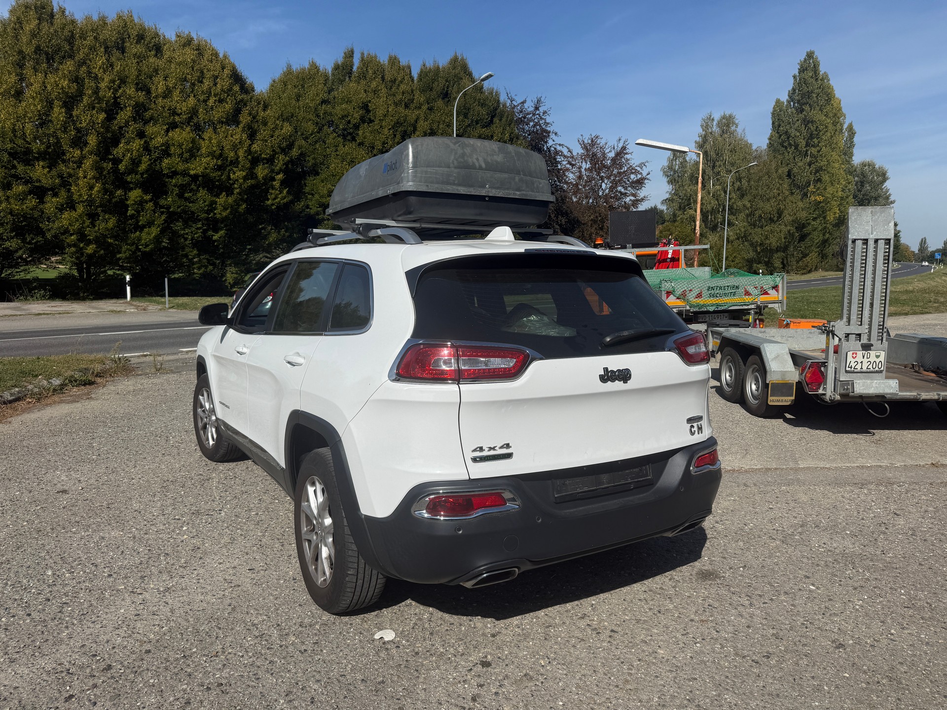JEEP Cherokee 2.0TD Longitude Swiss Edition AWD 9ATX-image-4