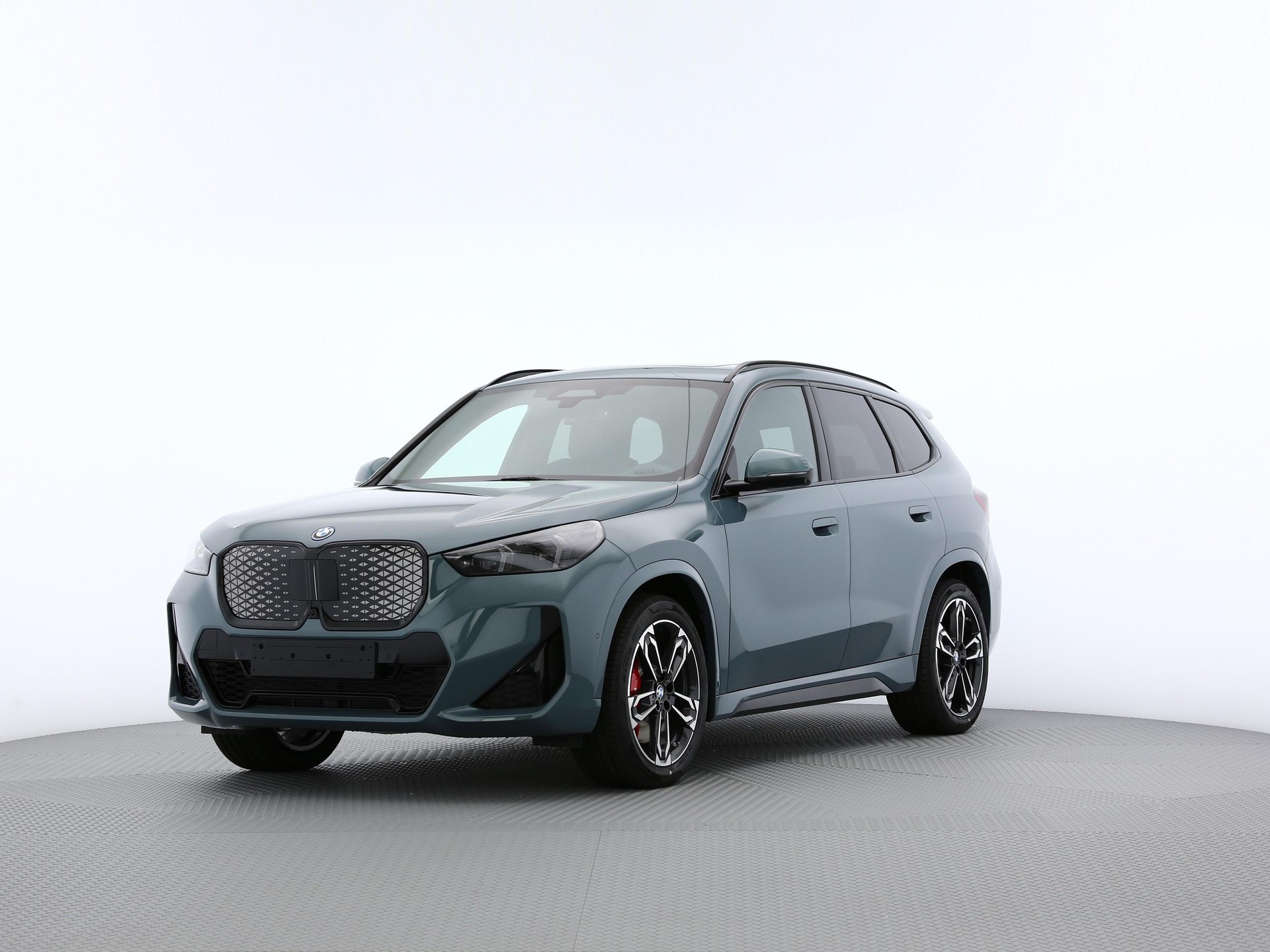 BMW iX1 U11 30 xDrive-image-7