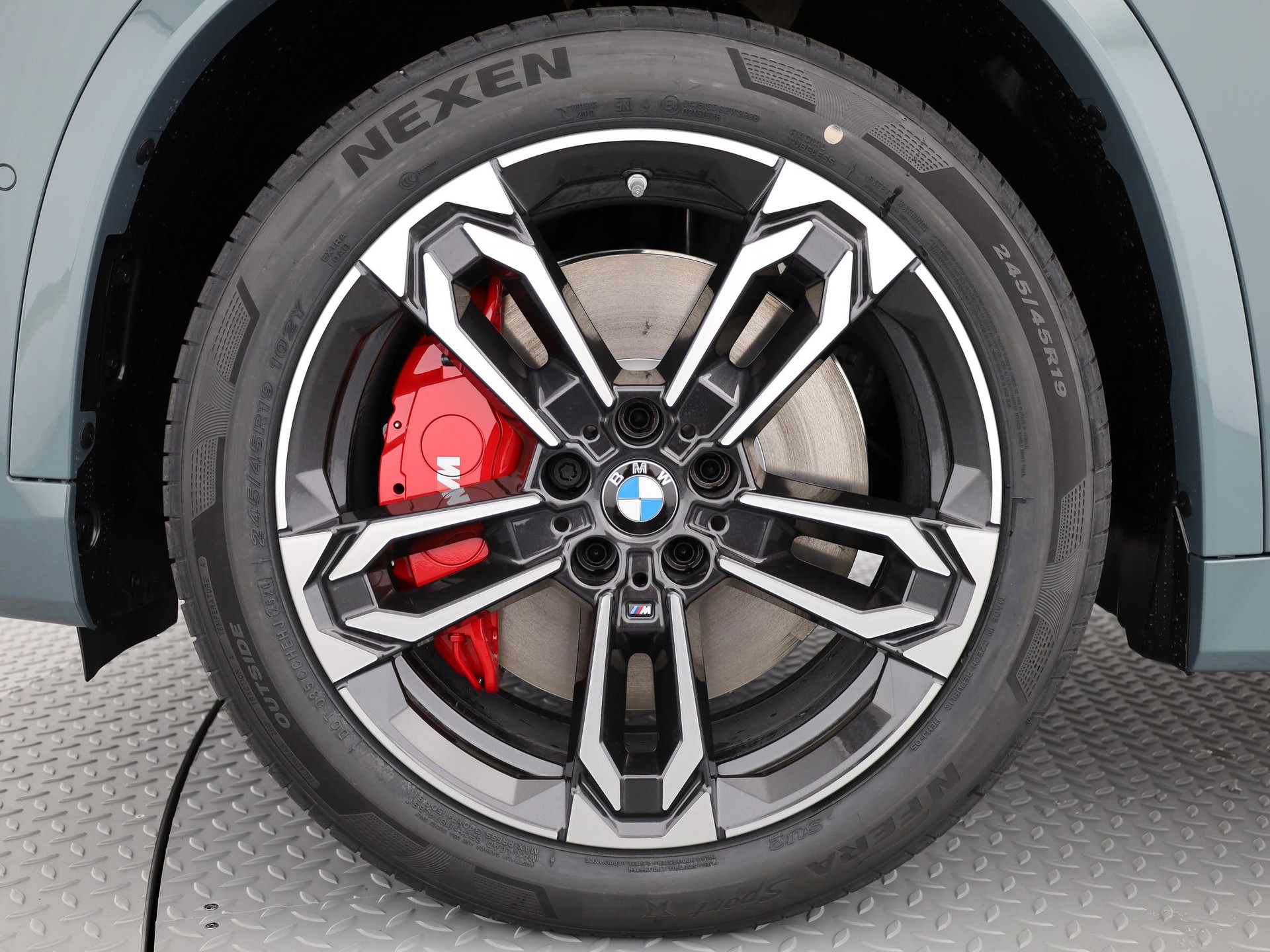 BMW iX1 U11 30 xDrive-image-3