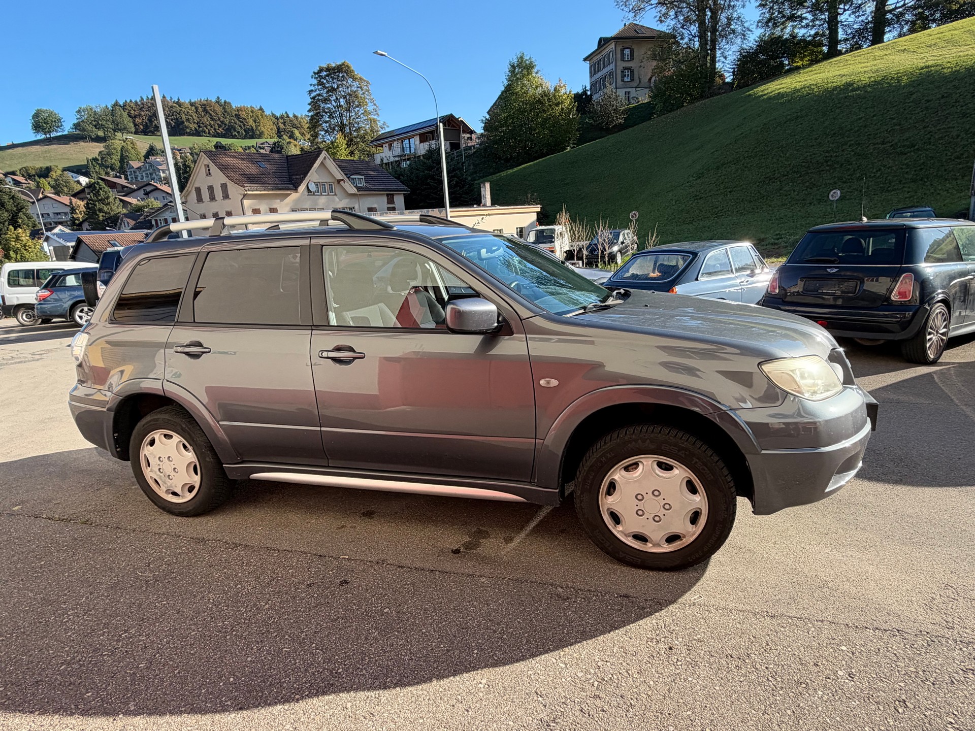 MITSUBISHI Outlander 2.0 16V Celebration 30-image-4