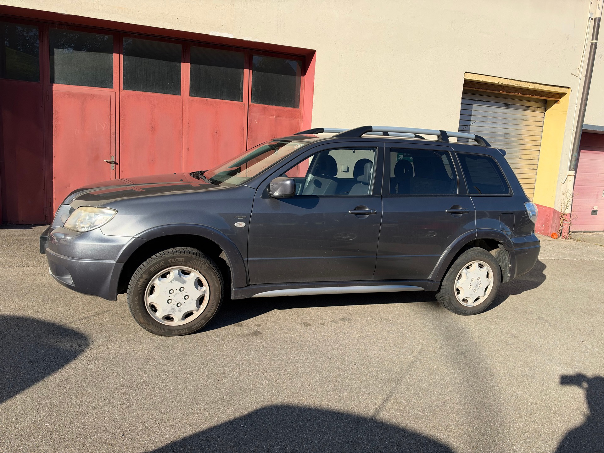 MITSUBISHI Outlander 2.0 16V Celebration 30-image-5