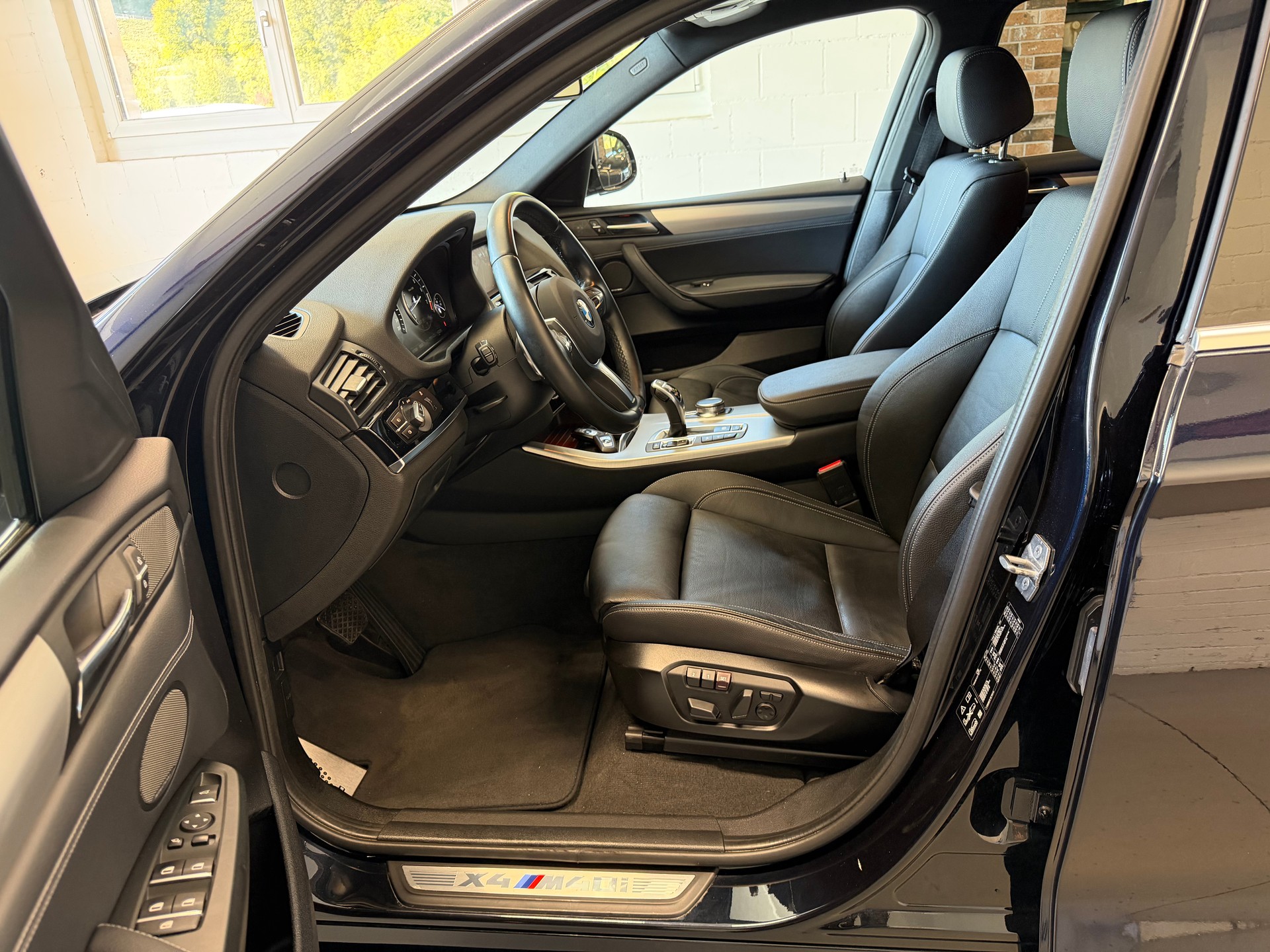 BMW X4 M 40i Steptronic-image-6