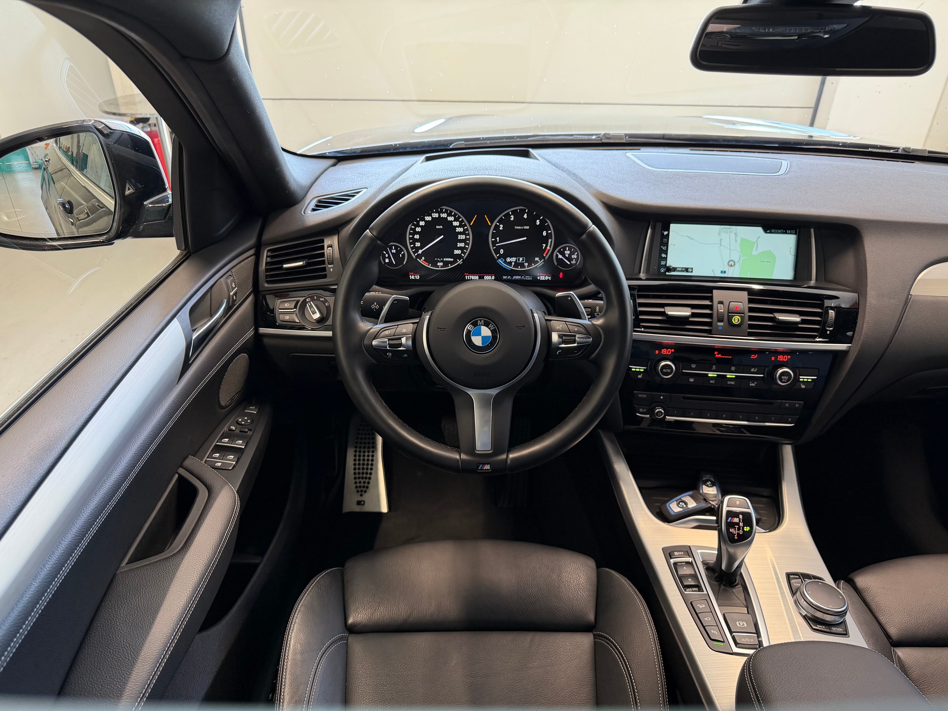 BMW X4 M 40i Steptronic-image-8