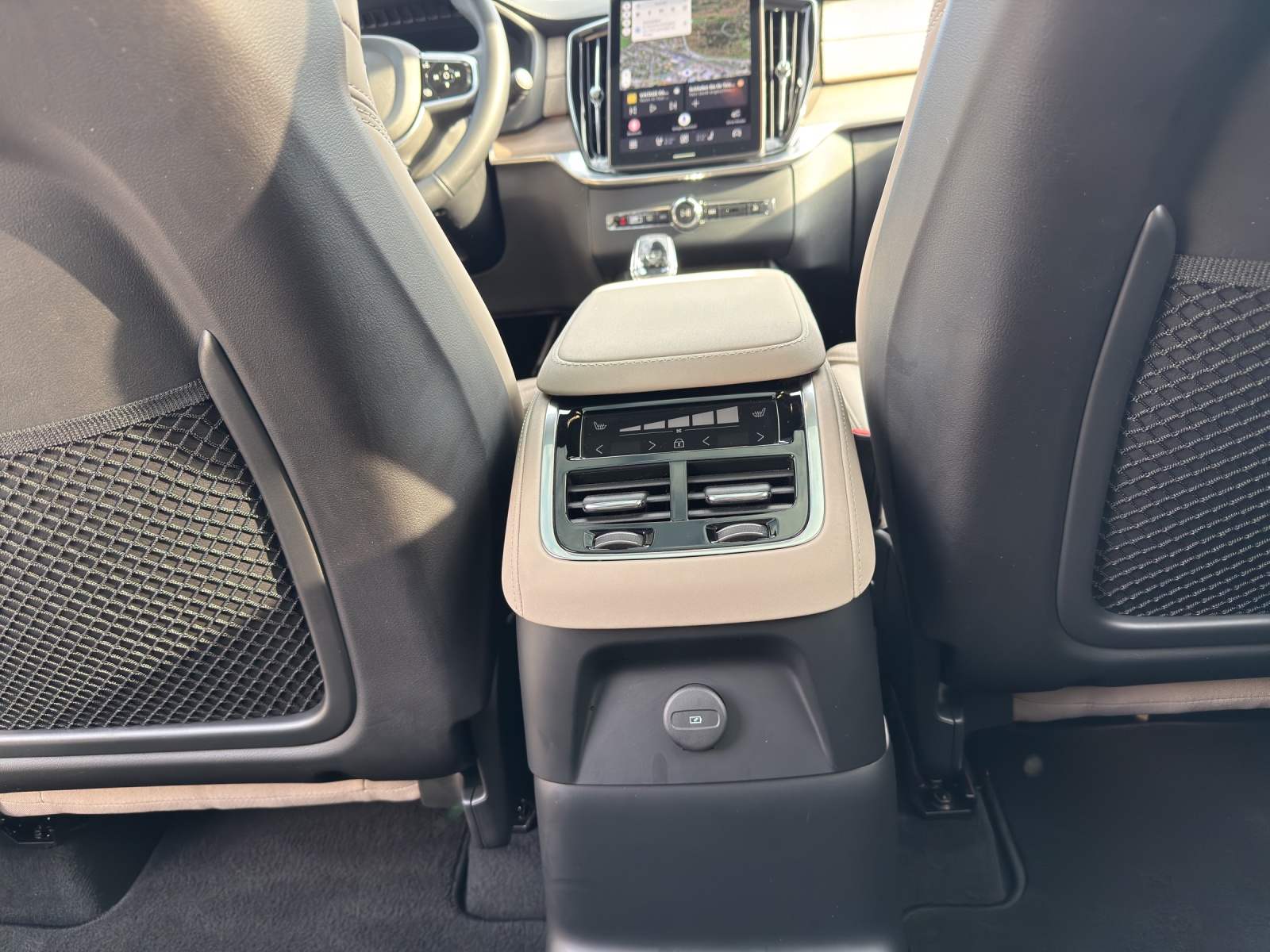 VOLVO XC90 2.0 T8 TE Ultra Bright eAWD .-image-15