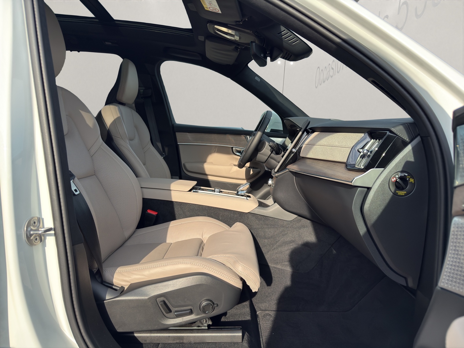 VOLVO XC90 2.0 T8 TE Ultra Bright eAWD .-image-11