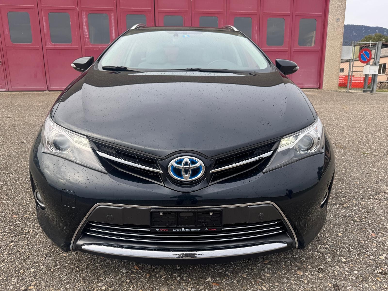 TOYOTA Auris Touring Sports 1.8 16V HSD Linea Luna-image-0