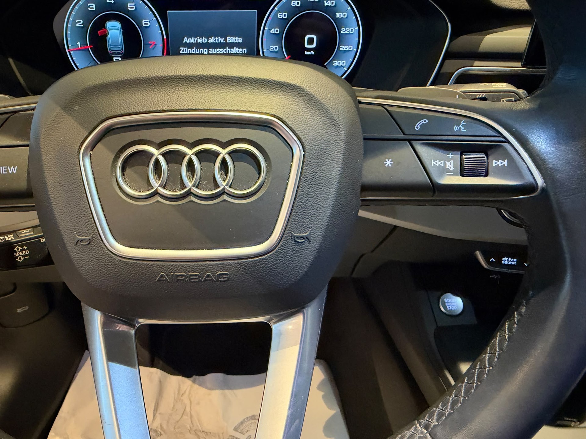 AUDI A4 Allroad 2.0 45 TFSI quattro S-Tronic-image-23