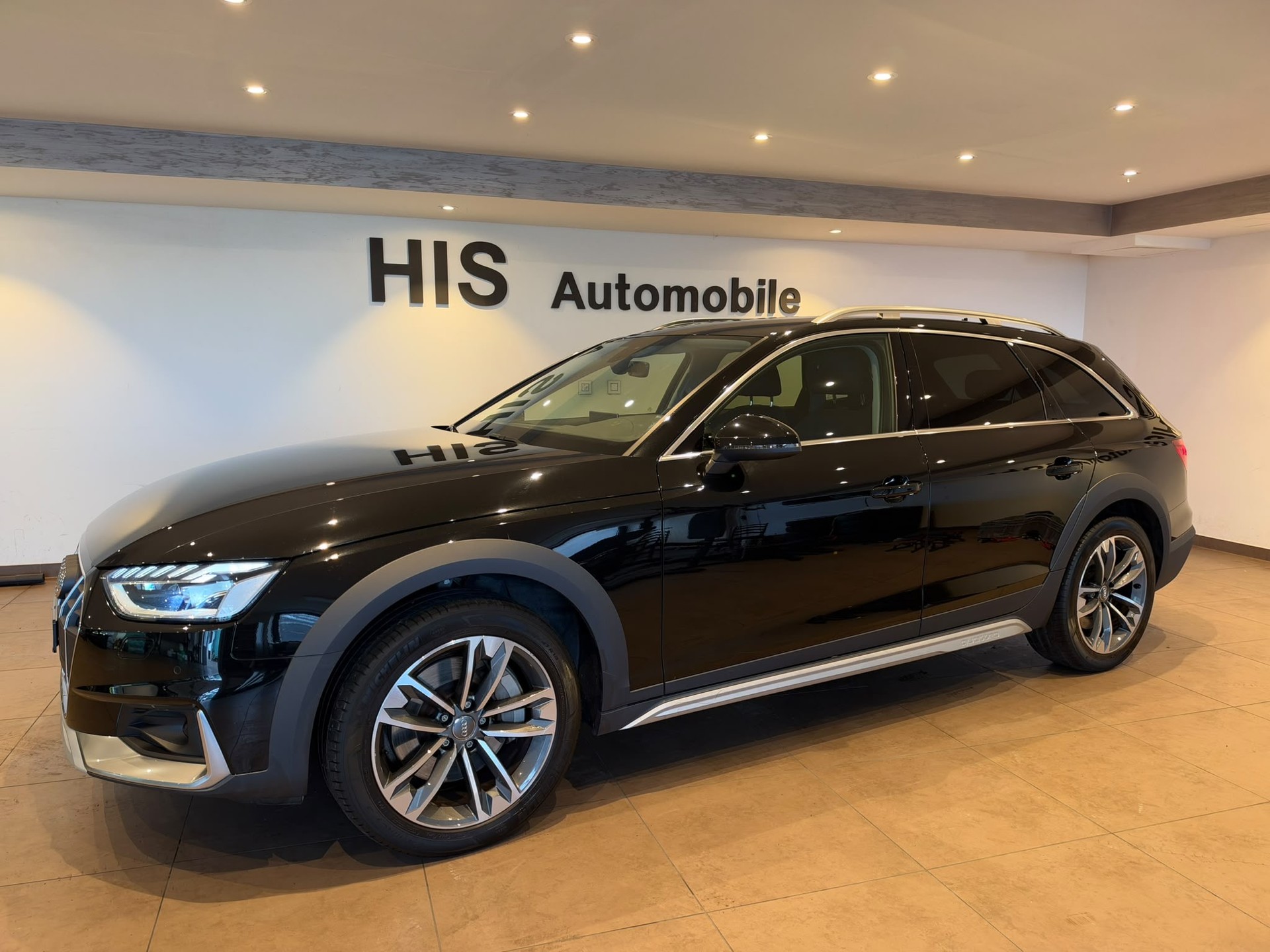 AUDI A4 Allroad 2.0 45 TFSI quattro S-Tronic-showroom-element-1