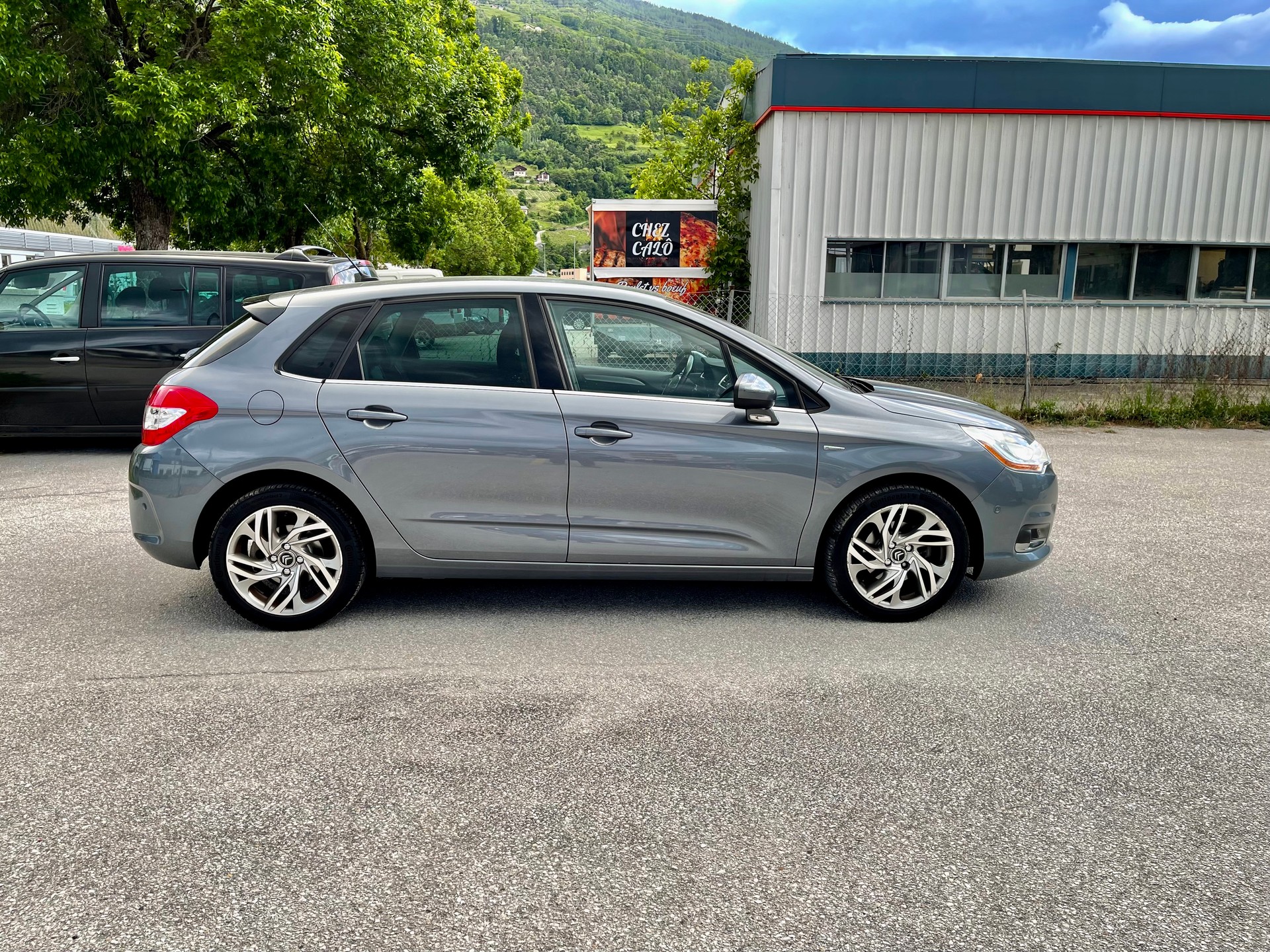CITROEN C4 Berline 1.6 VTi Exclusive-image-31
