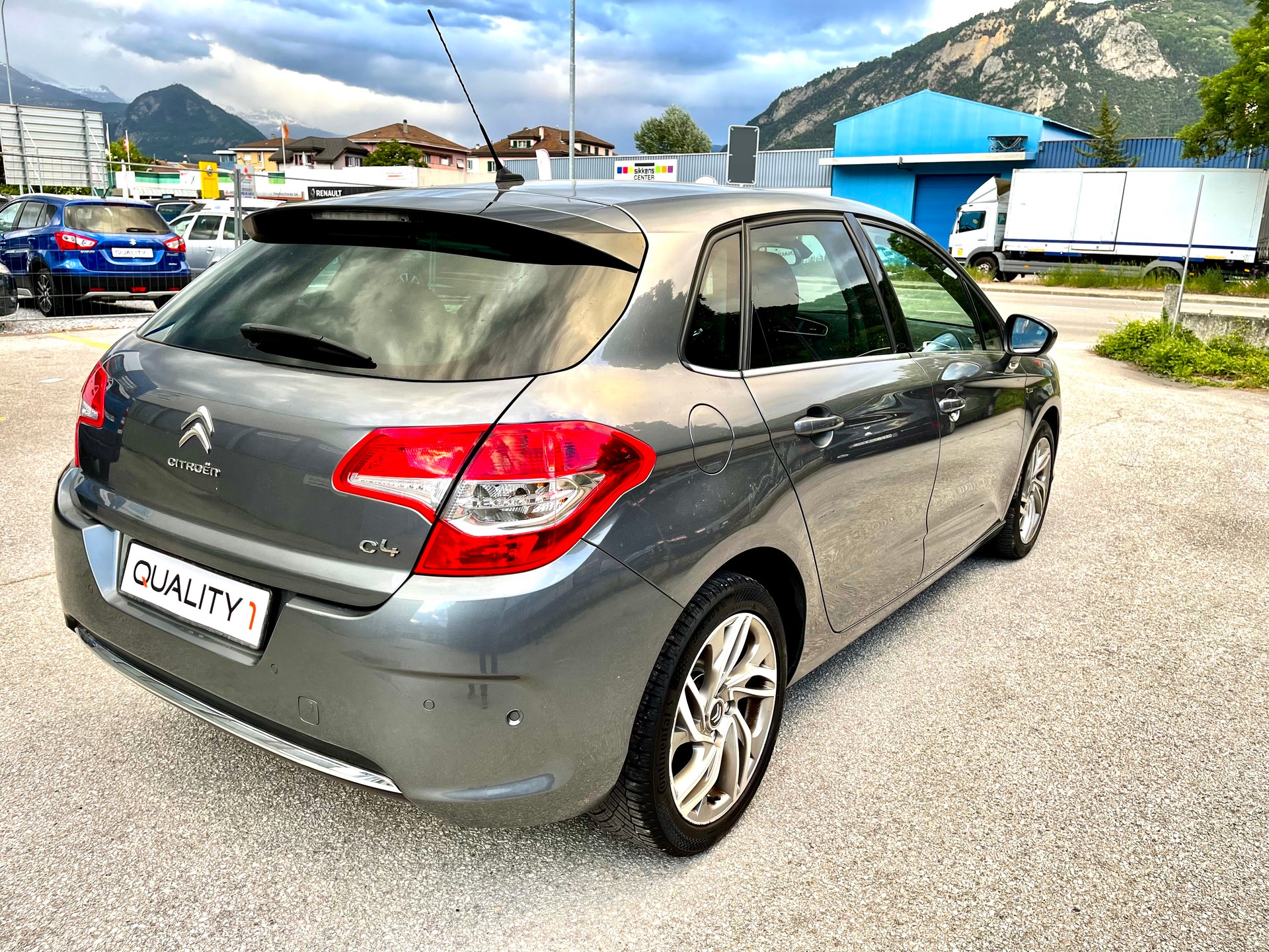 CITROEN C4 Berline 1.6 VTi Exclusive-image-28