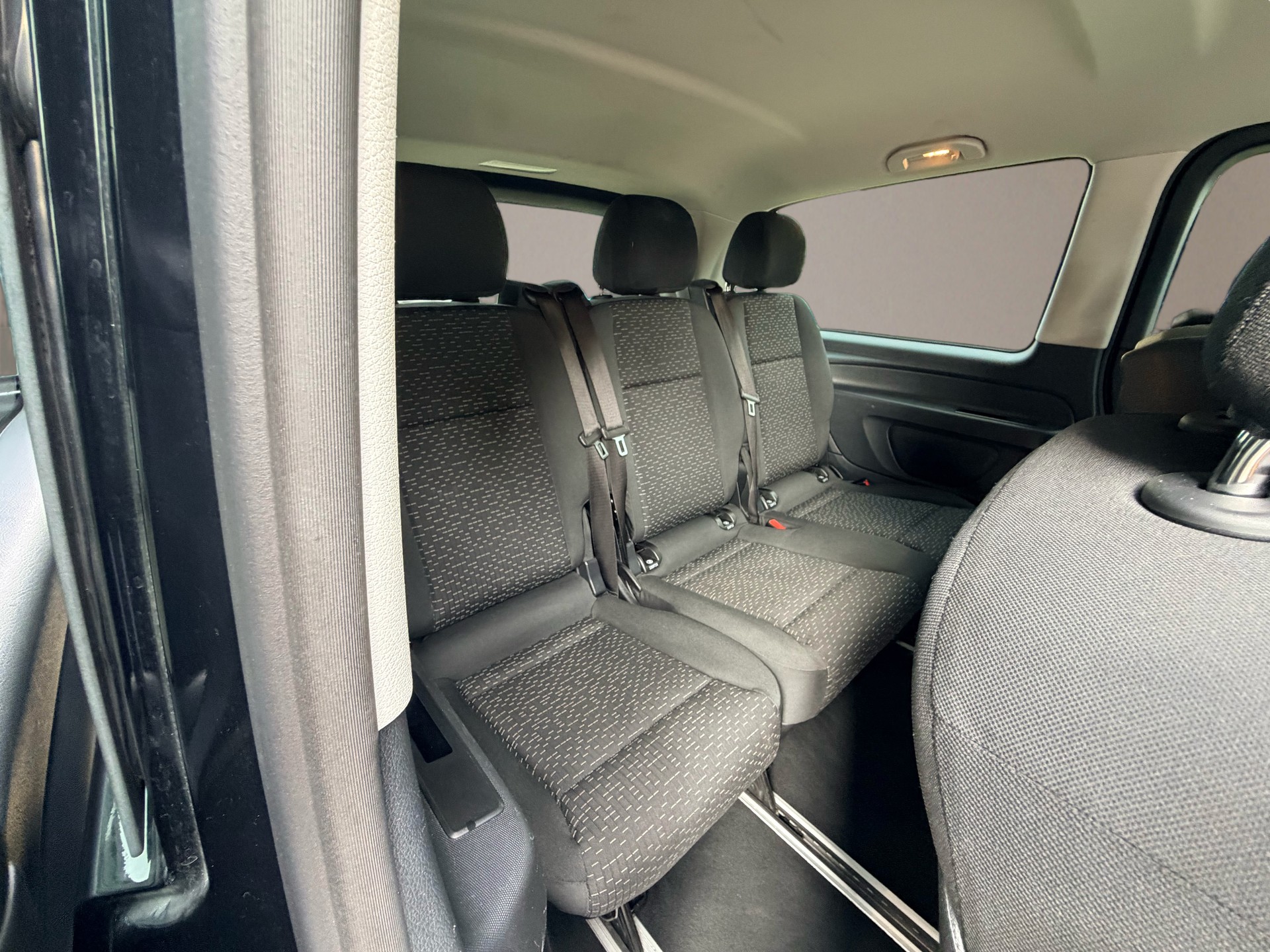 MERCEDES-BENZ Vito 116 CDI Lang Select Tourer 4Matic 9G-Tronic-image-11
