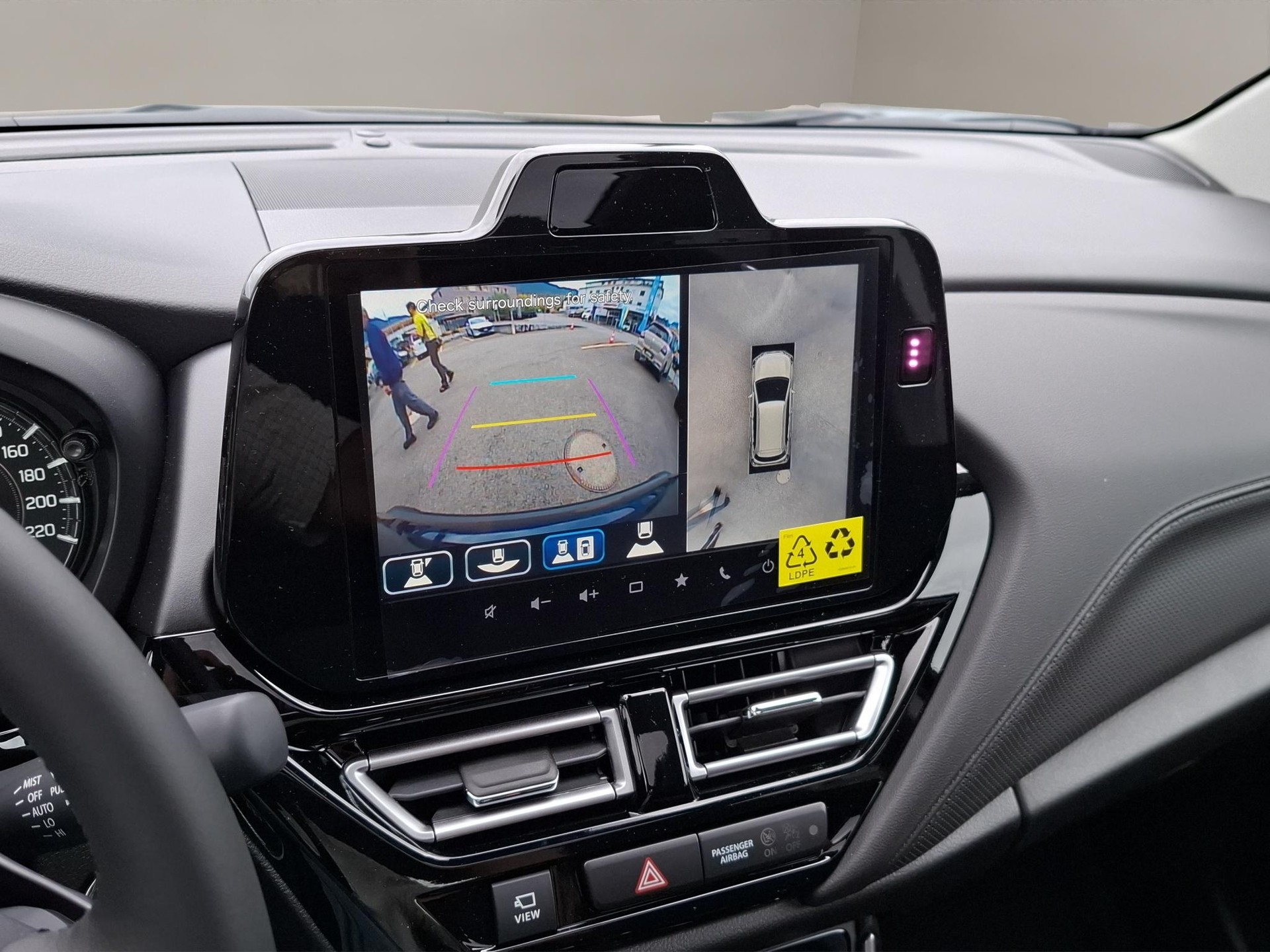 SUZUKI S-Cross 1.4 T Piz Sulai Top Hybrid 4x4-image-7