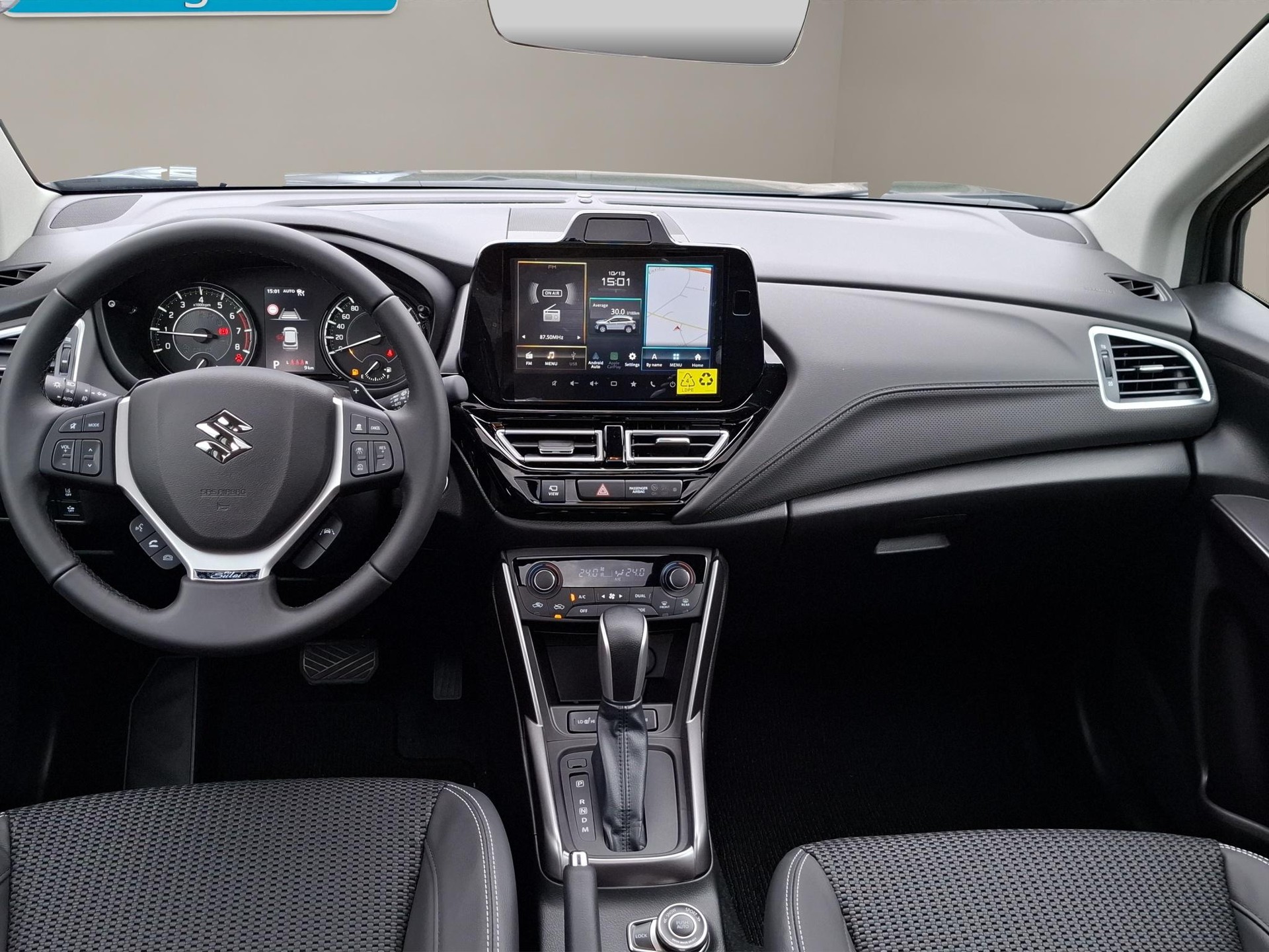 SUZUKI S-Cross 1.4 T Piz Sulai Top Hybrid 4x4-image-8