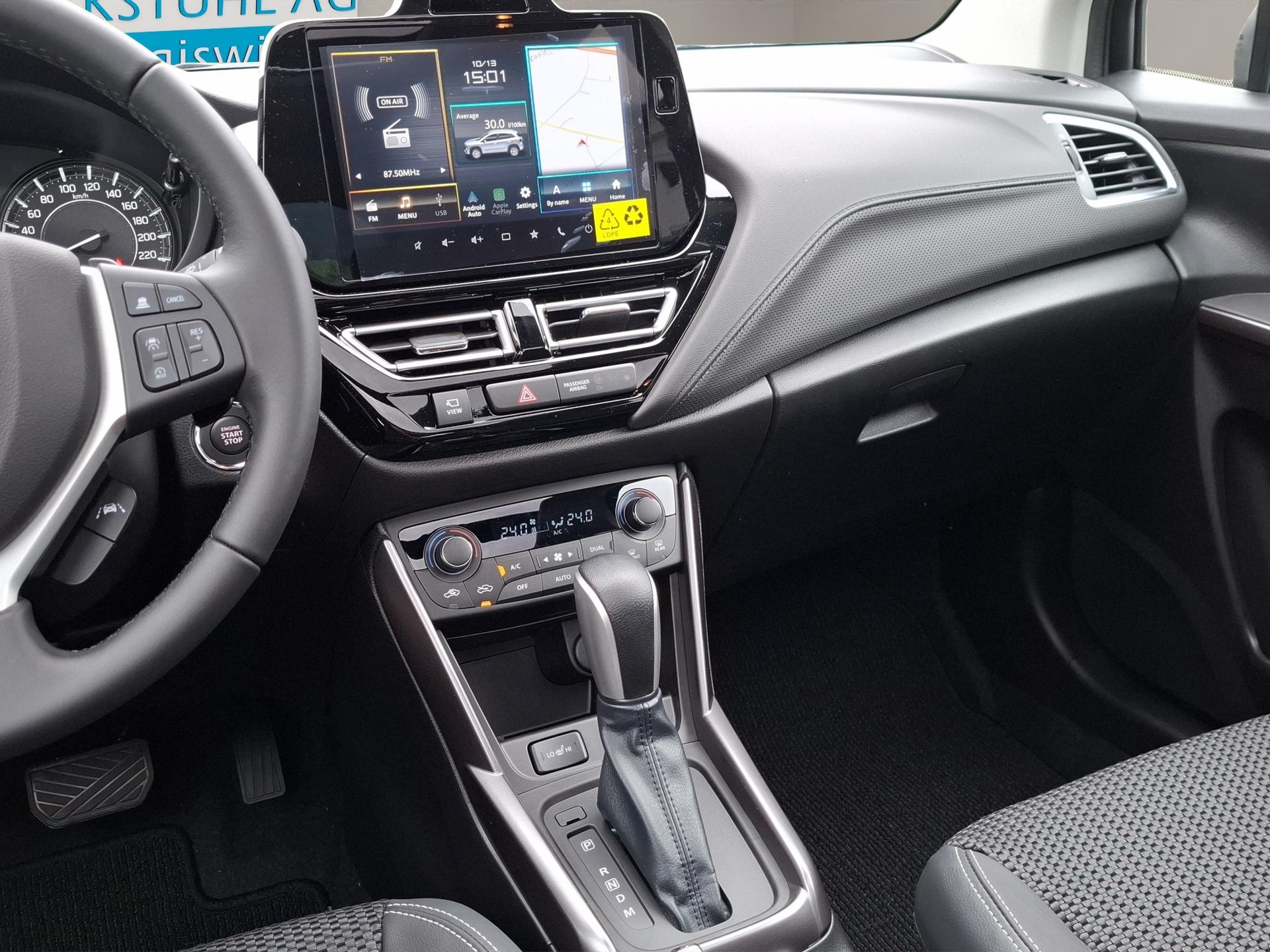 SUZUKI S-Cross 1.4 T Piz Sulai Top Hybrid 4x4-image-9