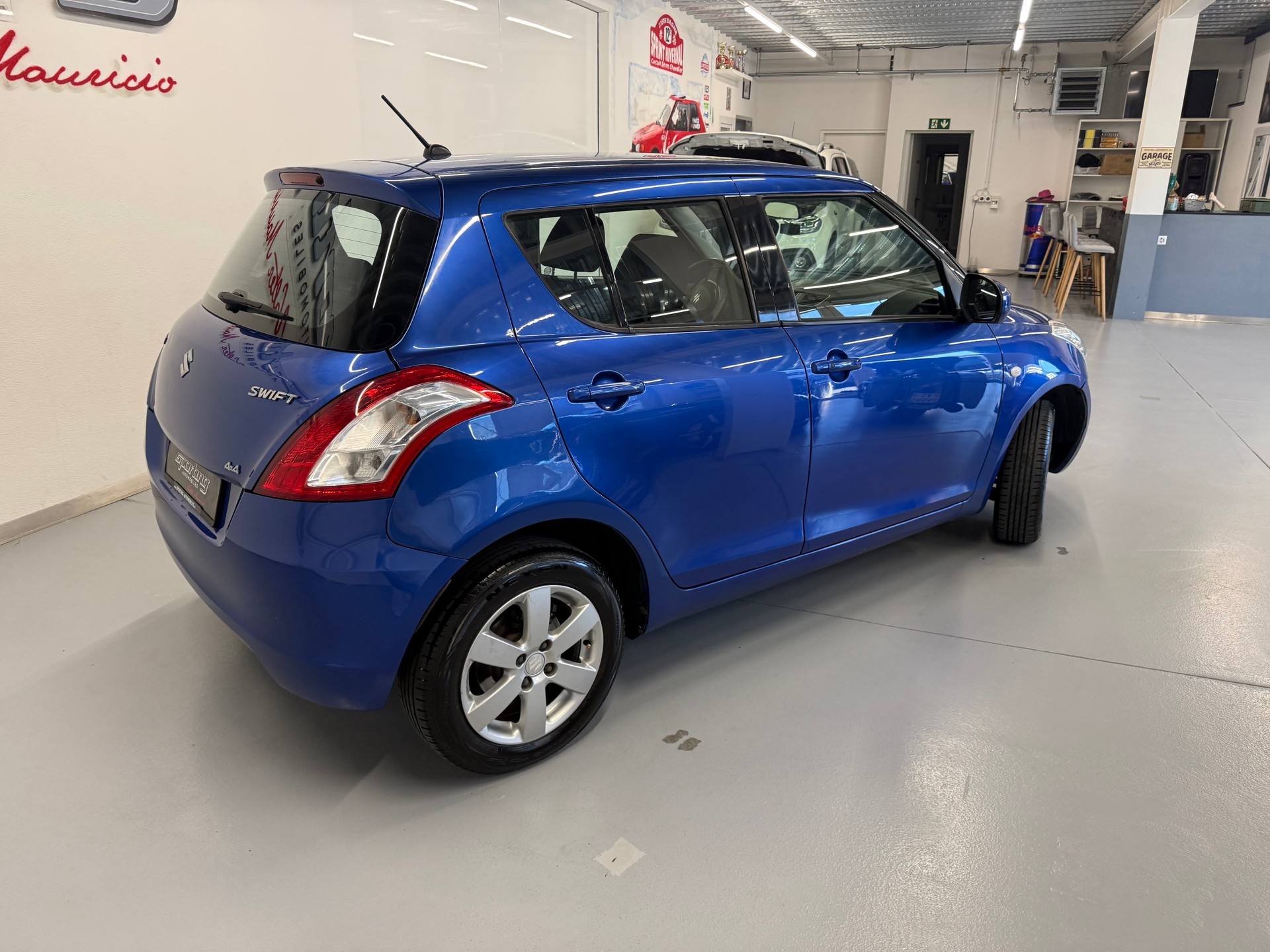 SUZUKI Swift 1.2i 16V GL Top 4x4-image-5