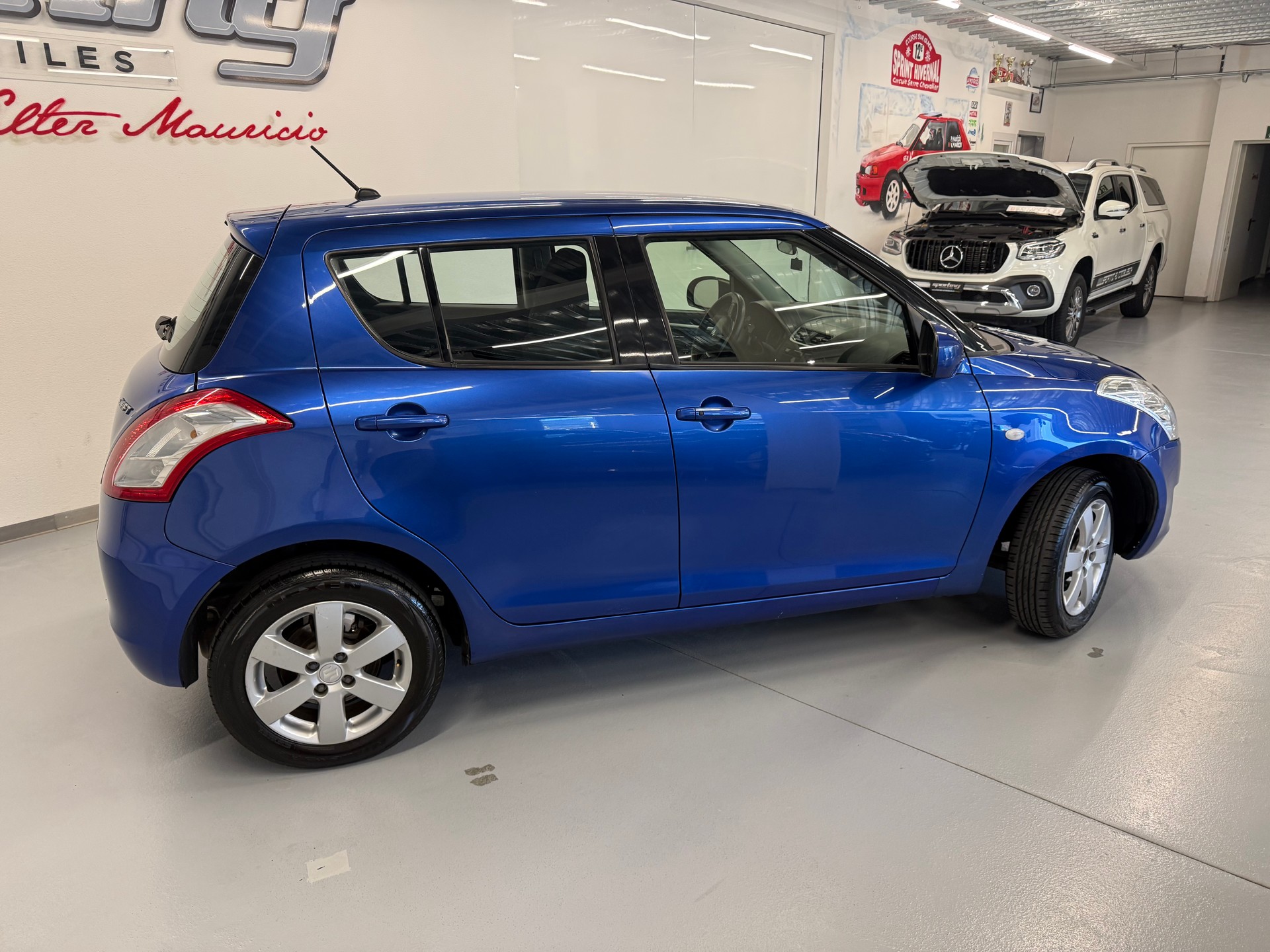 SUZUKI Swift 1.2i 16V GL Top 4x4-image-7