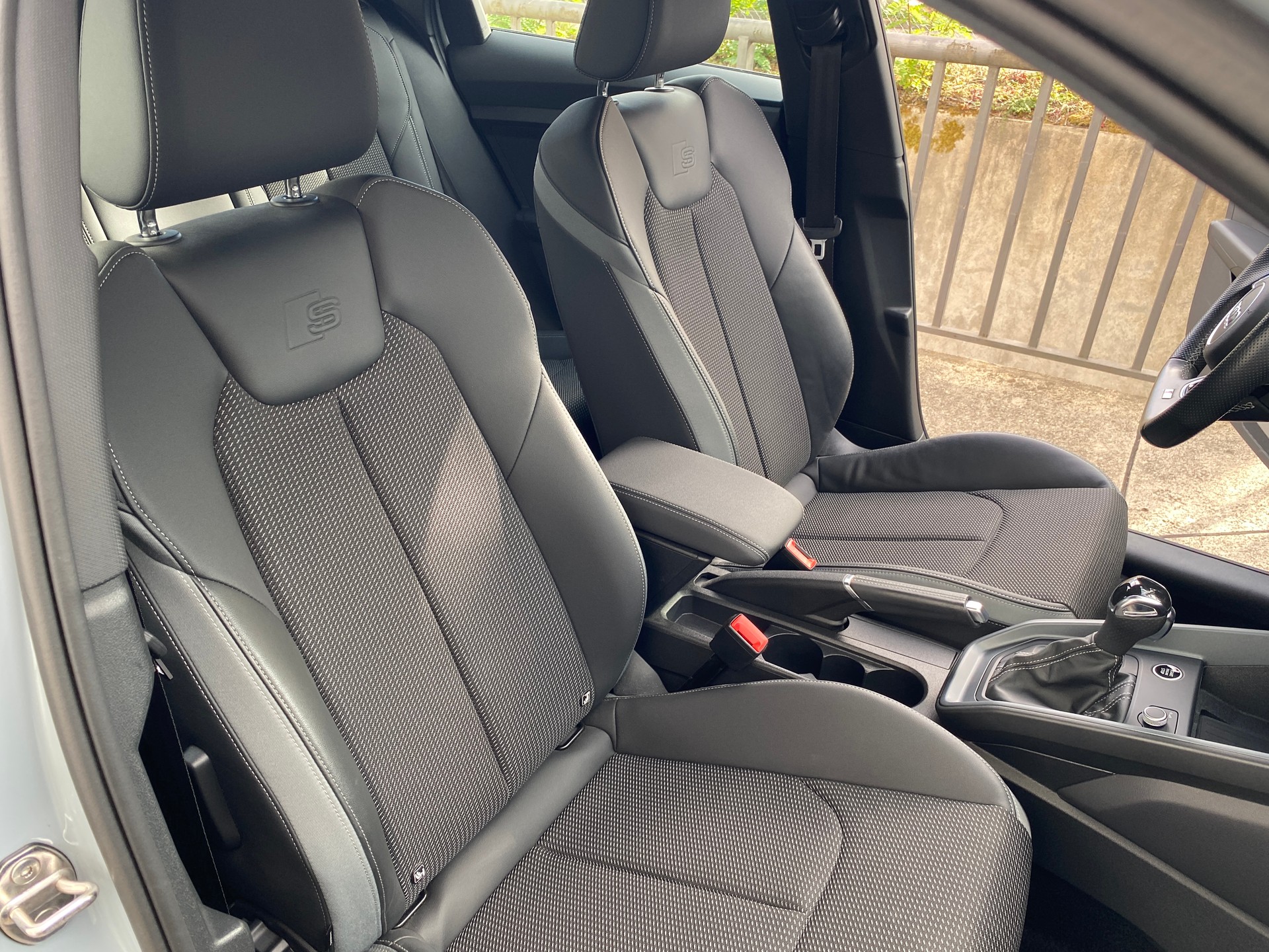 AUDI A1 Sportback 30 TFSI S Line Attraction S-tronic-image-29