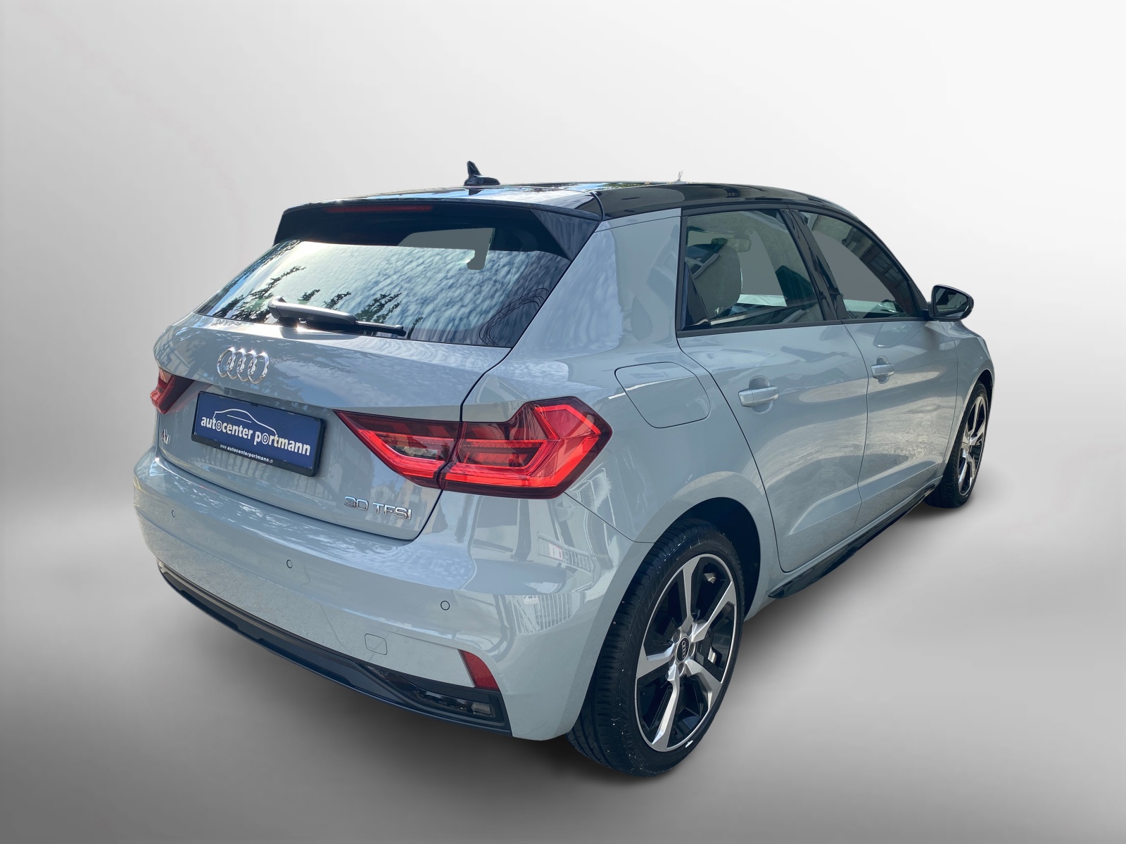 AUDI A1 Sportback 30 TFSI S Line Attraction S-tronic-image-11