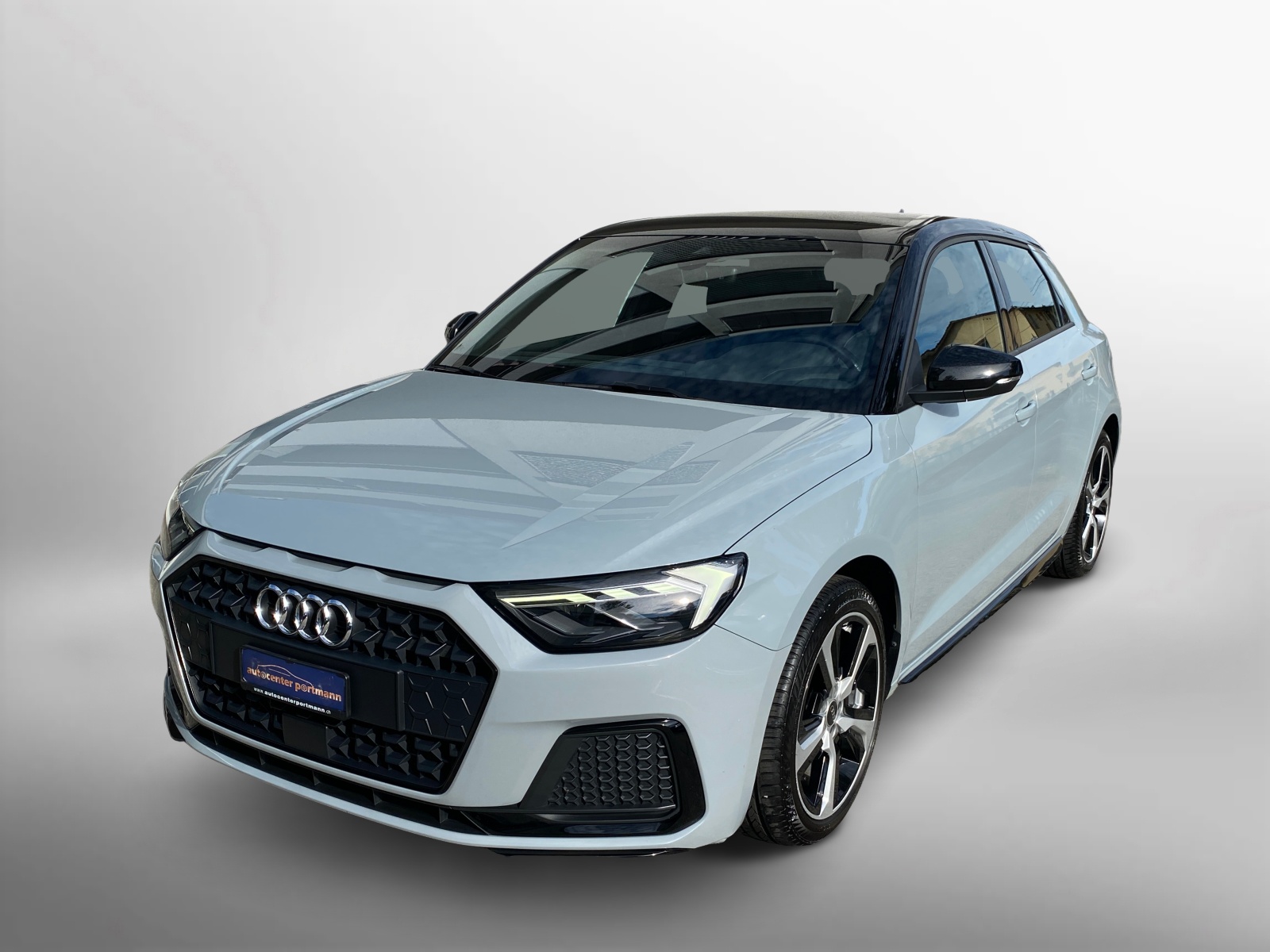 AUDI A1 Sportback 30 TFSI S Line Attraction S-tronic-image-2