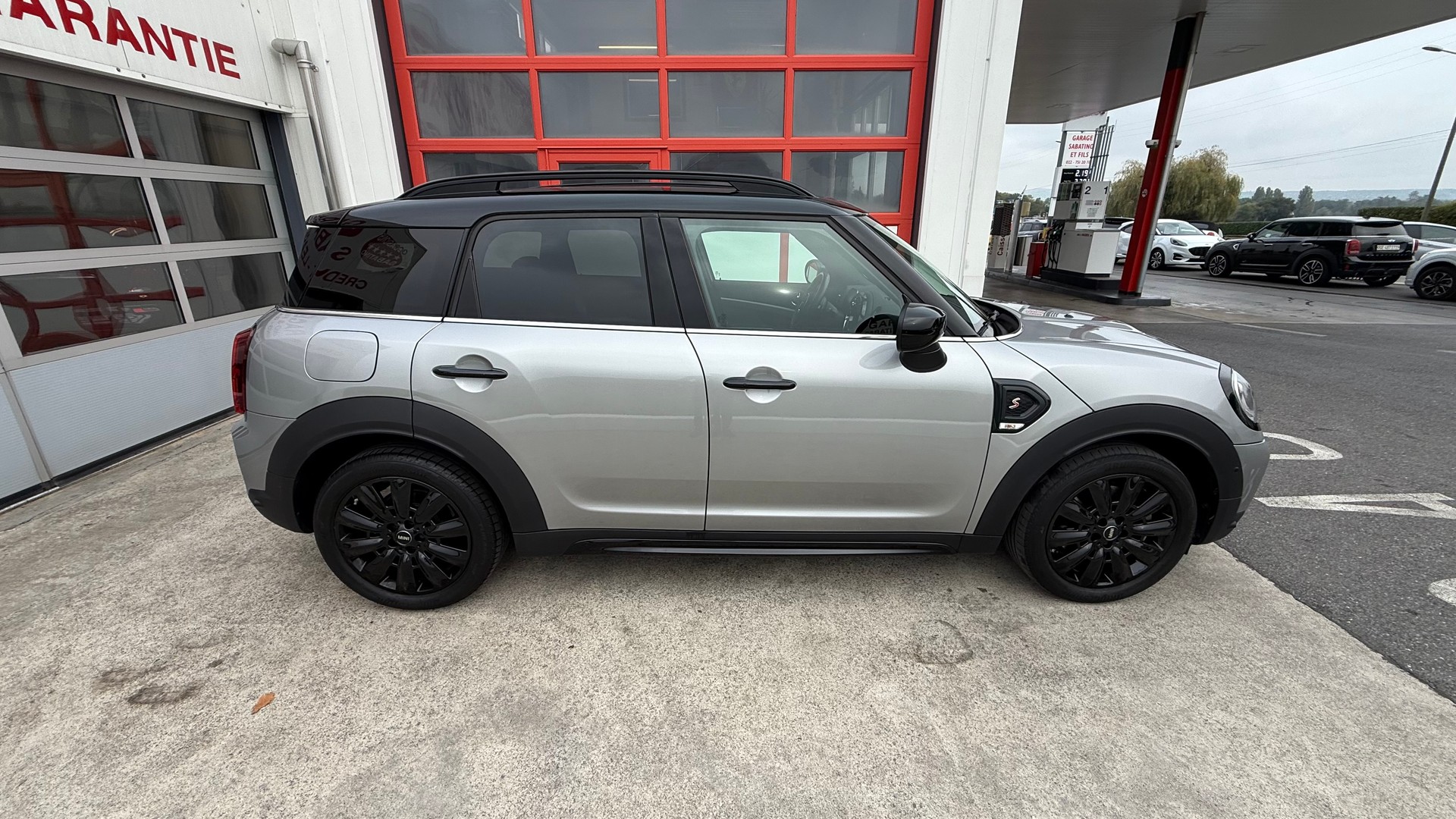 MINI Countryman Cooper S ALL4 Steptronic-image-3