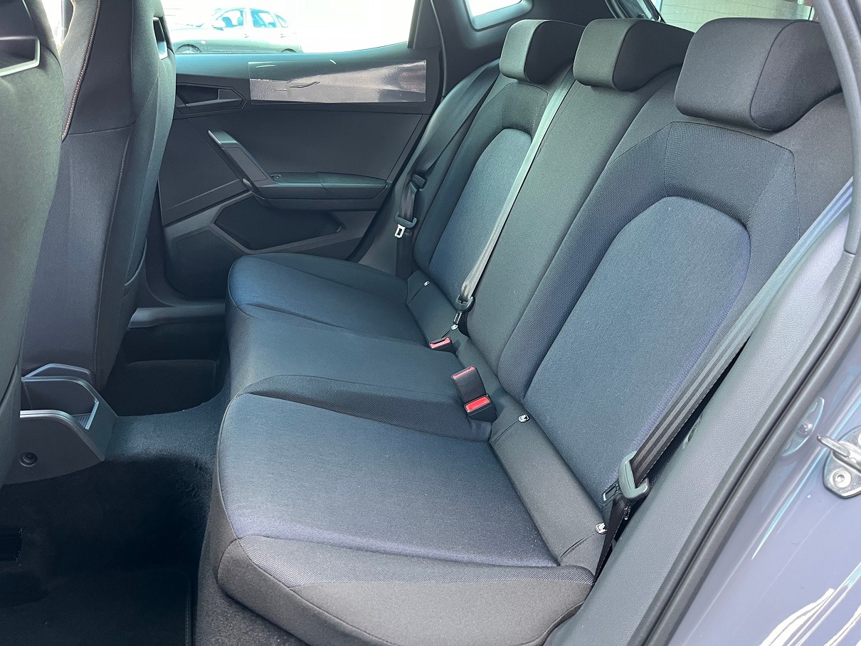 SEAT Ibiza 1.0 EcoTSI Anniversary DSG-image-6