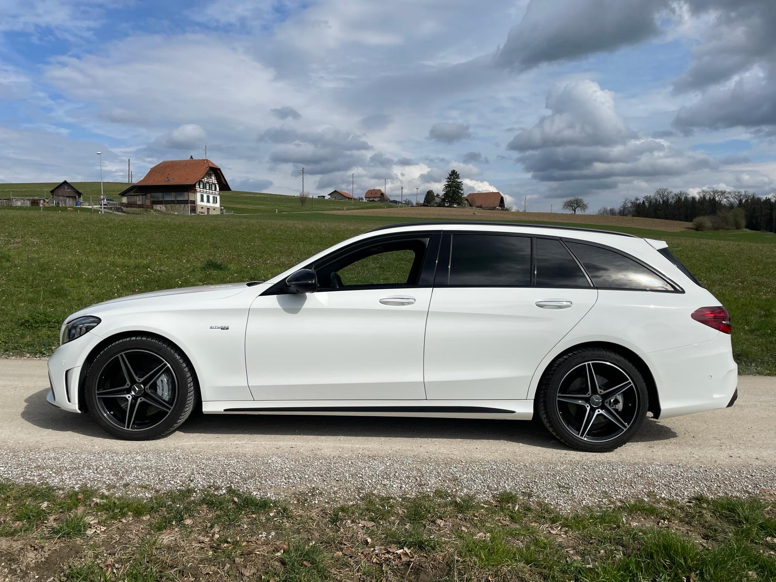 MERCEDES-BENZ C 43 AMG 4Matic 9G-Tronic-image-2