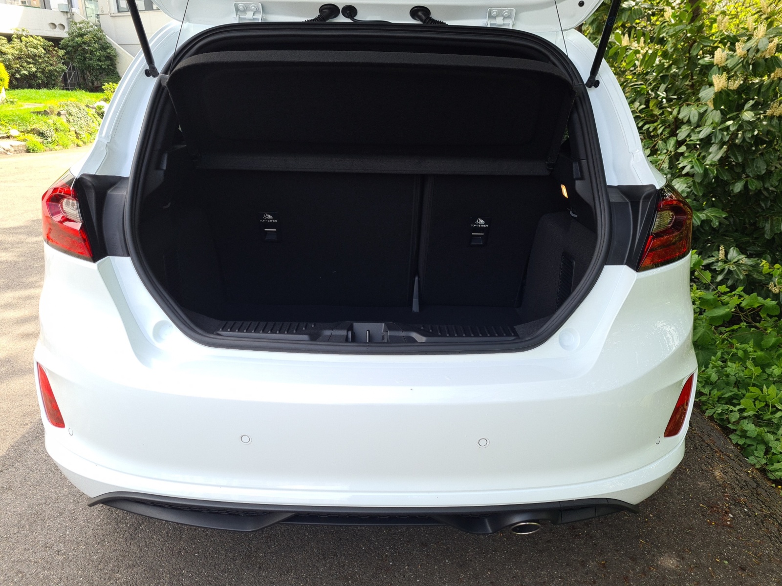 FORD Fiesta 1.0i EcoBoost Hybrid 125 PS ST-Line X AUTOMAT-image-13