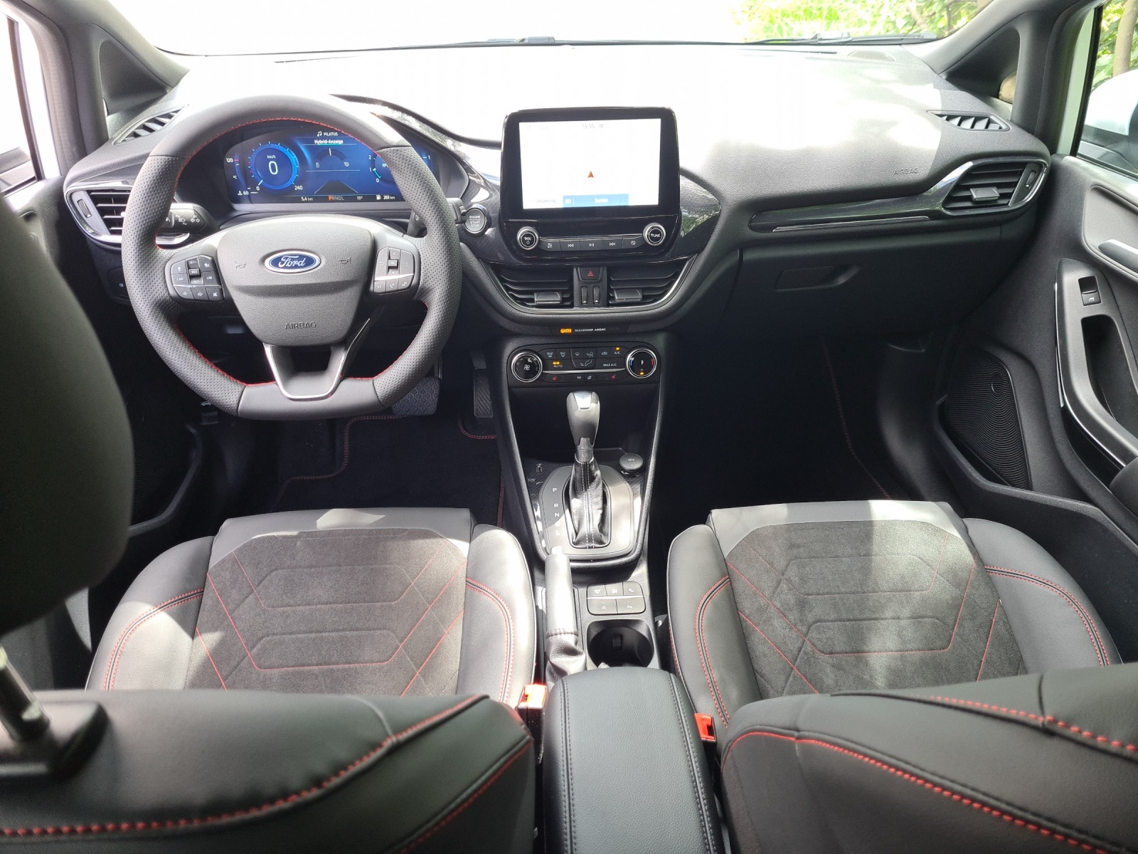 FORD Fiesta 1.0i EcoBoost Hybrid 125 PS ST-Line X AUTOMAT-image-7