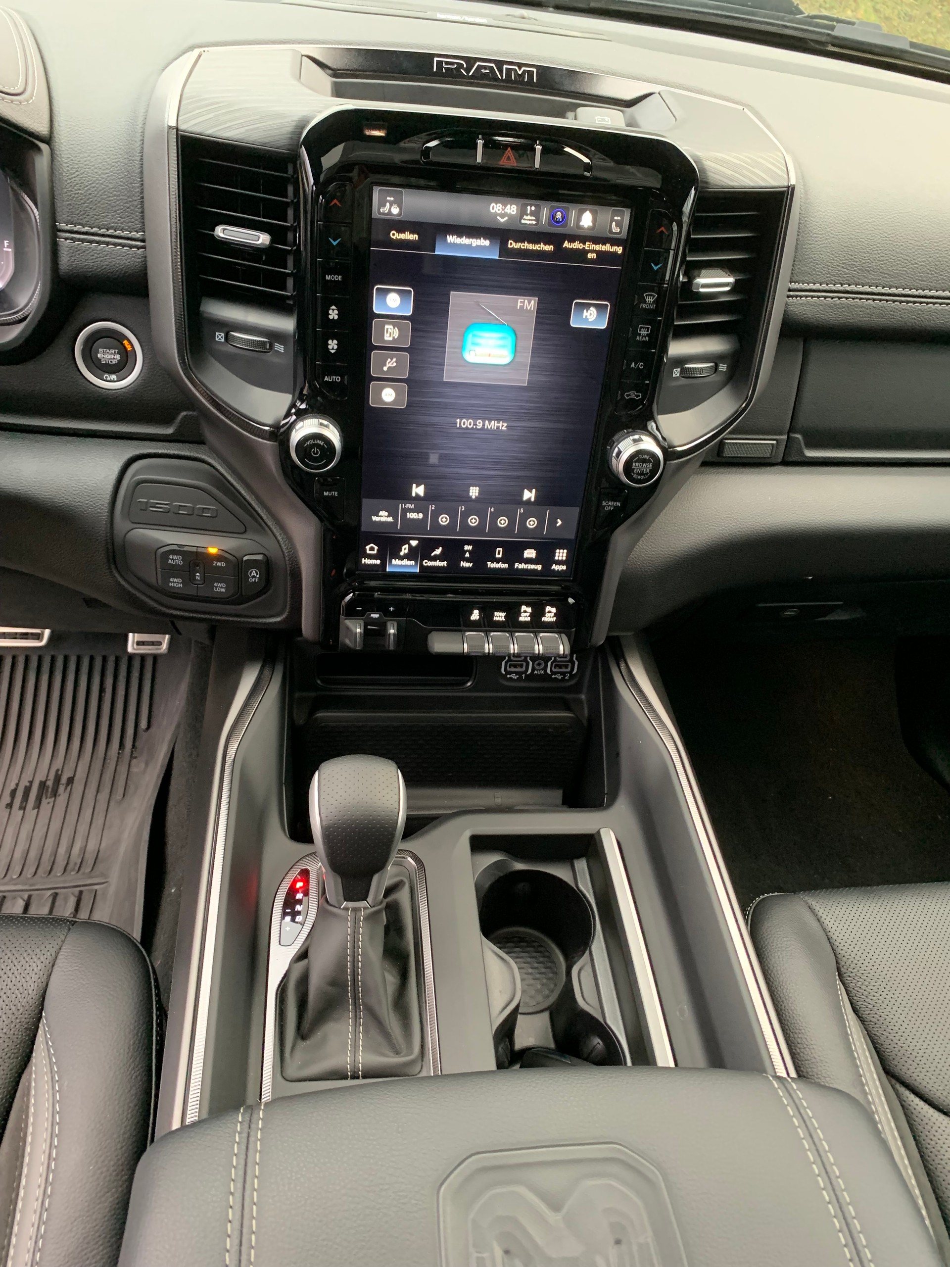 DODGE Ram 1500 Laramie Sport G/T Crew Cab 5.7 V8 E-Torque-image-10