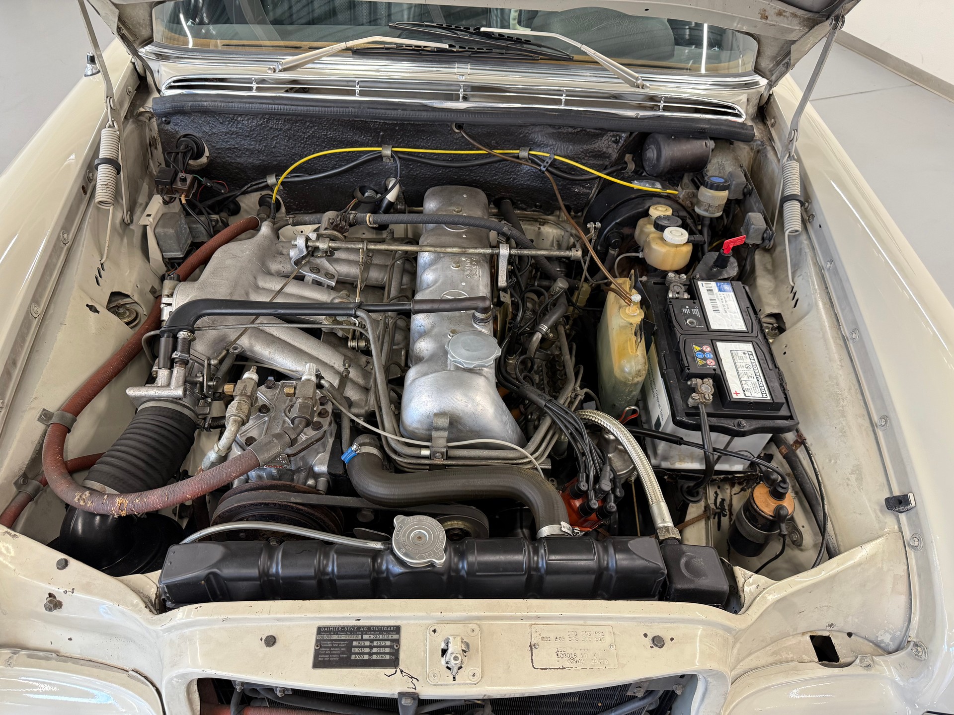 MERCEDES-BENZ SE Moteur refait à Neuf-image-16