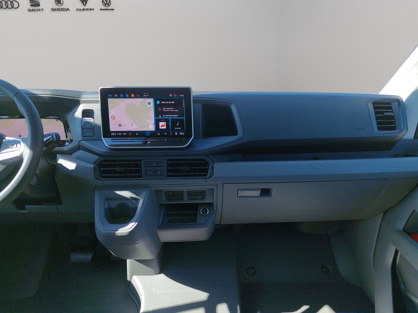 VW Grand California 680-image-7