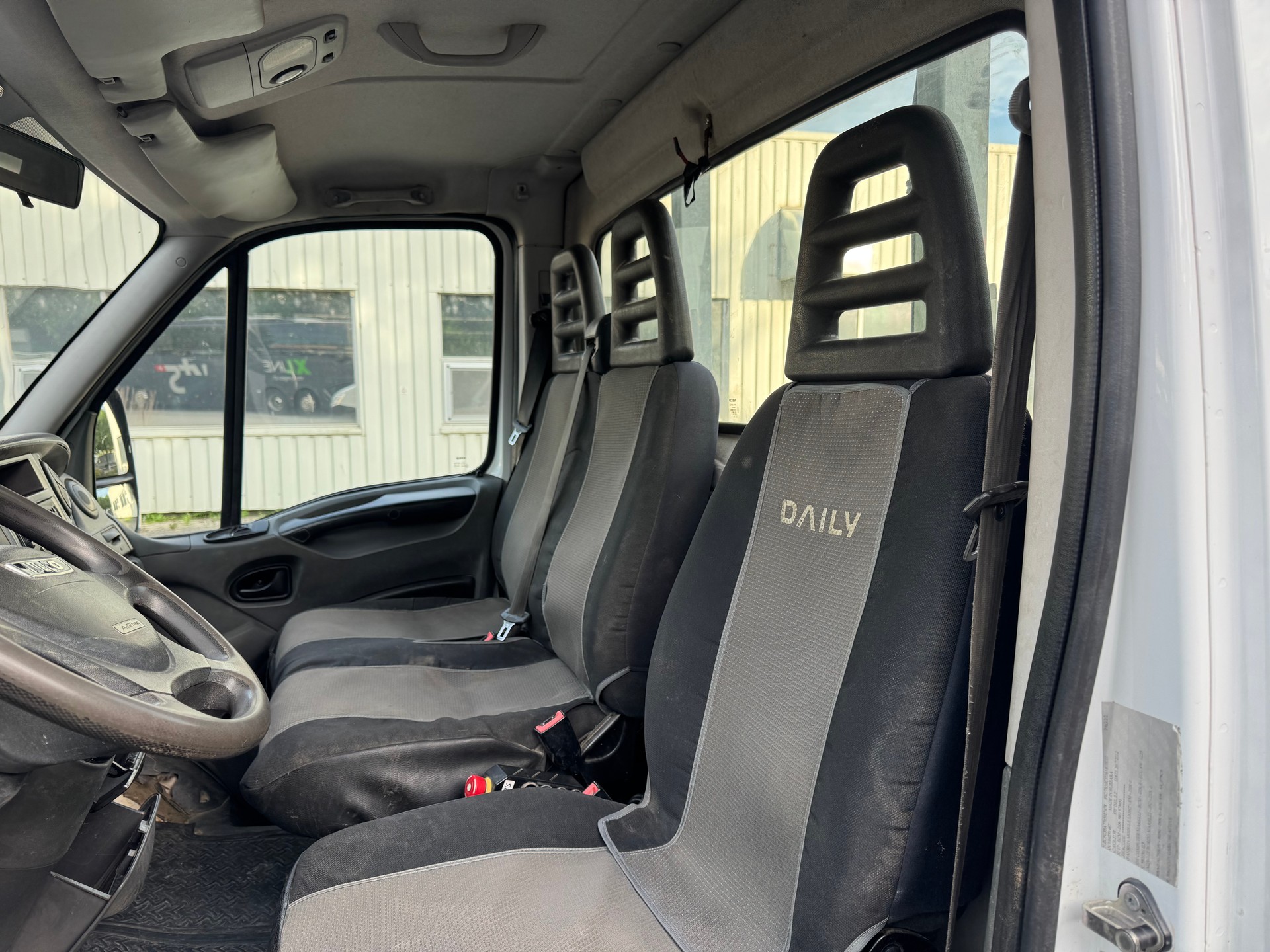 IVECO 35 S 15 Multilift-image-9