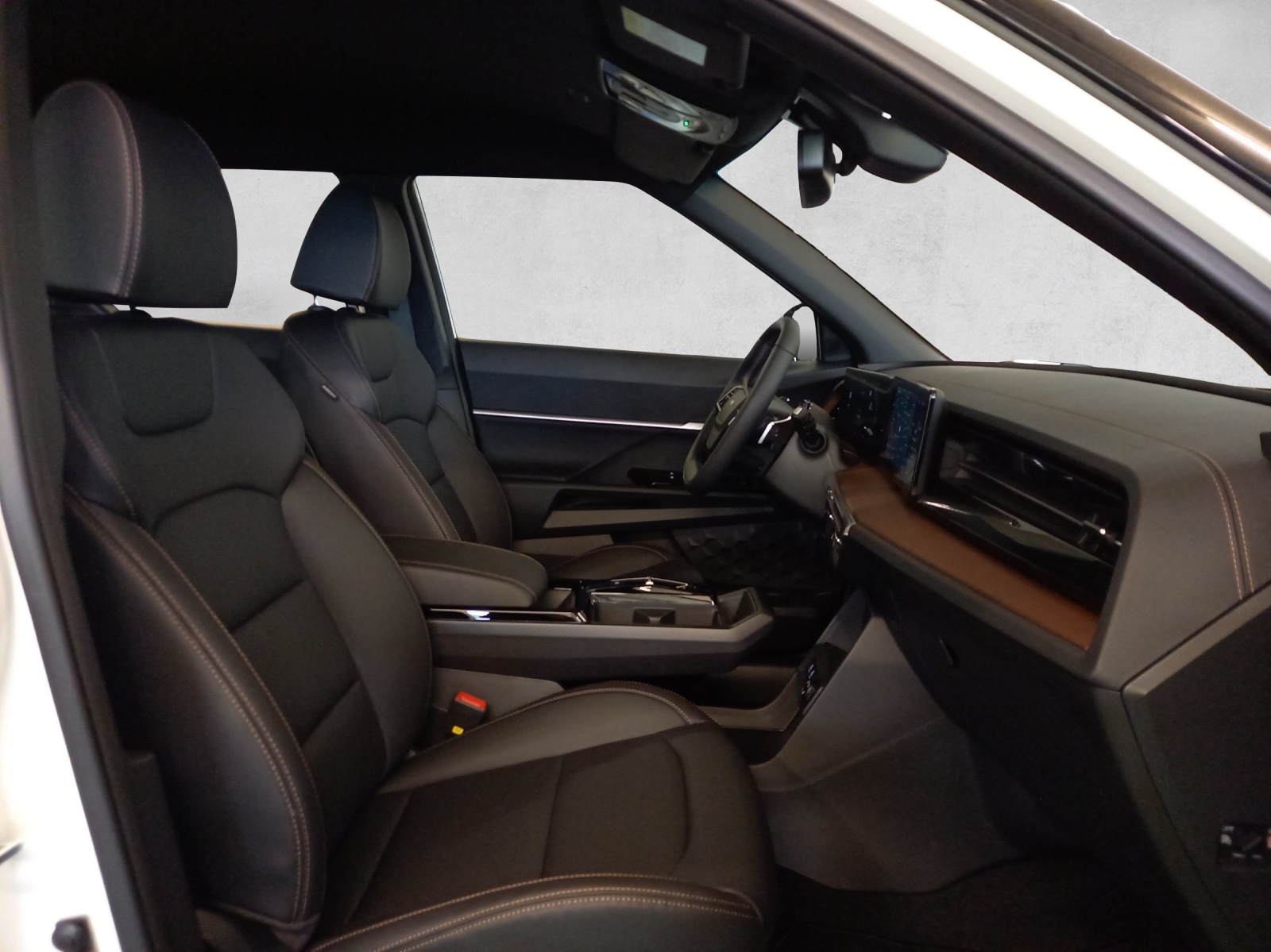 KGM-SsangYong Musso EV Platinum 80.6kWh-image-14